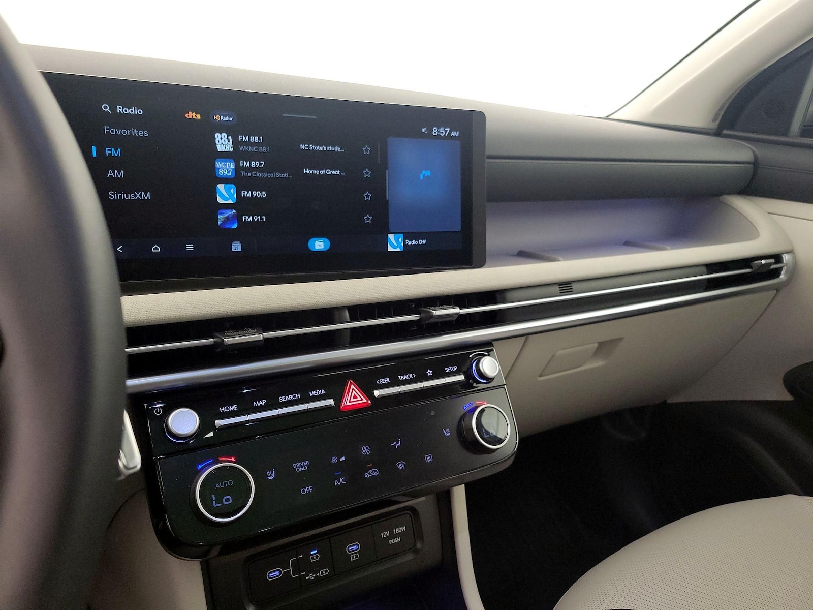 2025 Hyundai Tucson SEL Convenience - Photo 17