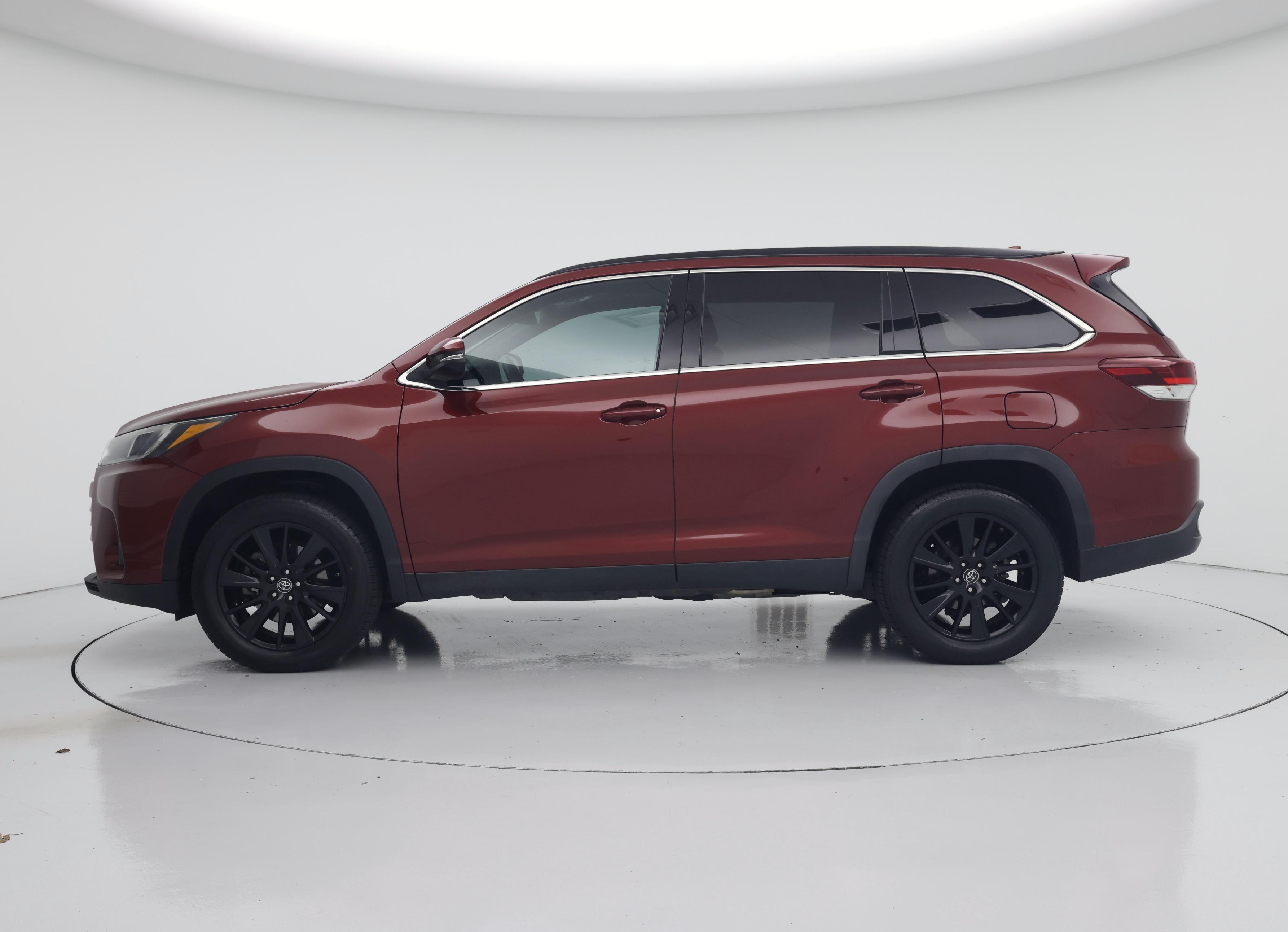 Thumbnail: 2019 Toyota Highlander - 3