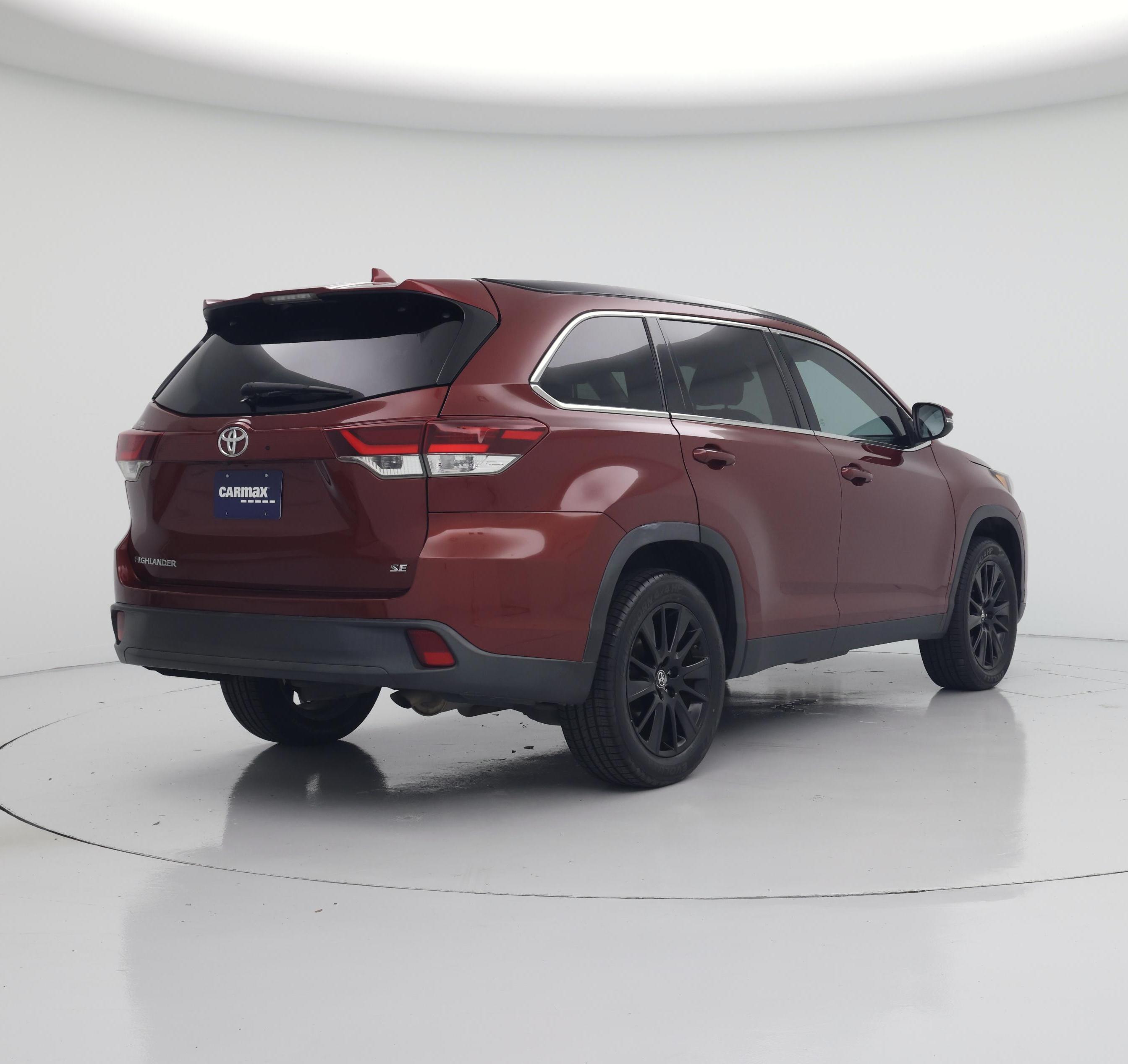 Thumbnail: 2019 Toyota Highlander - 8