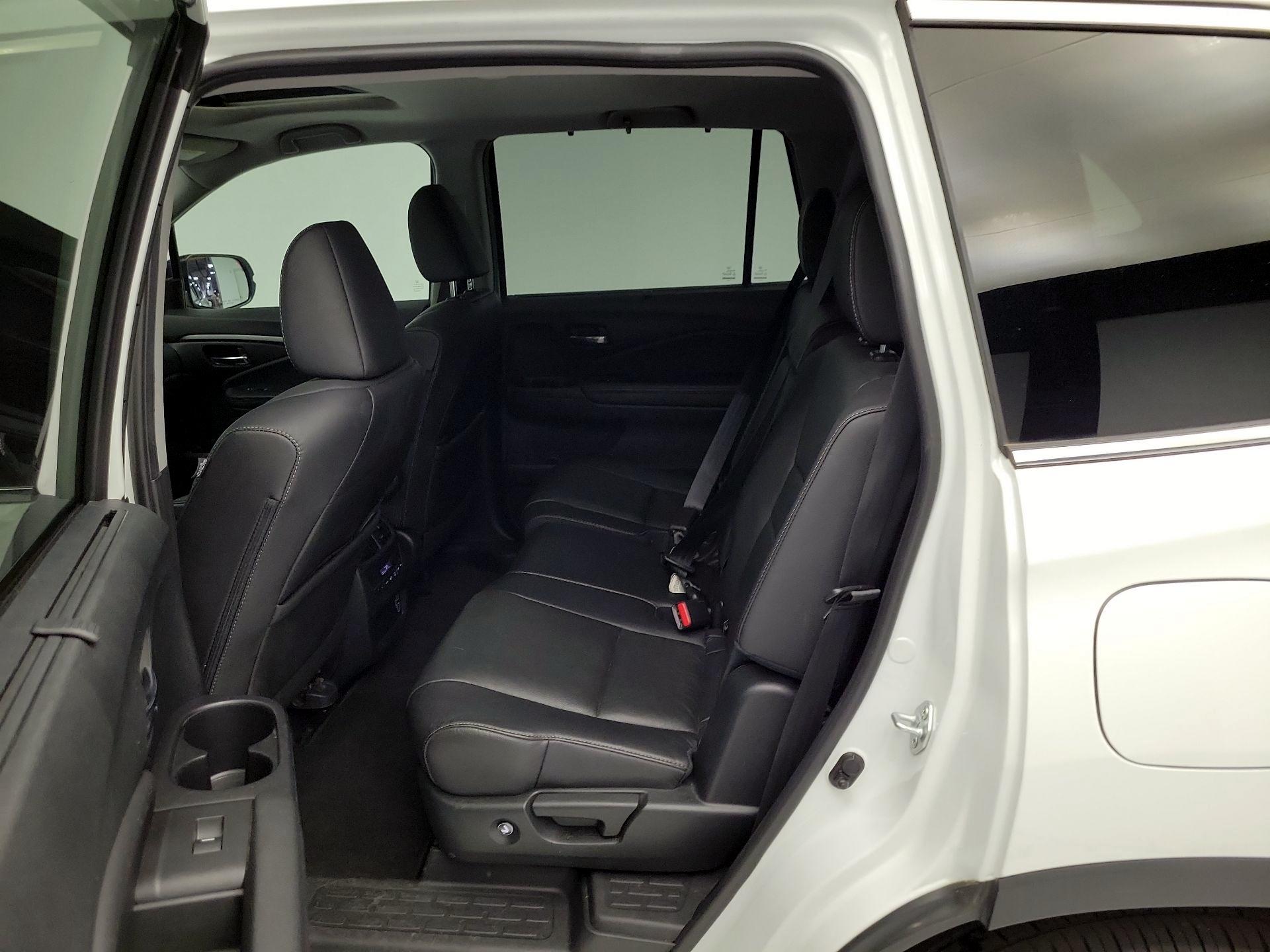 Thumbnail: 2021 Honda Pilot - 20