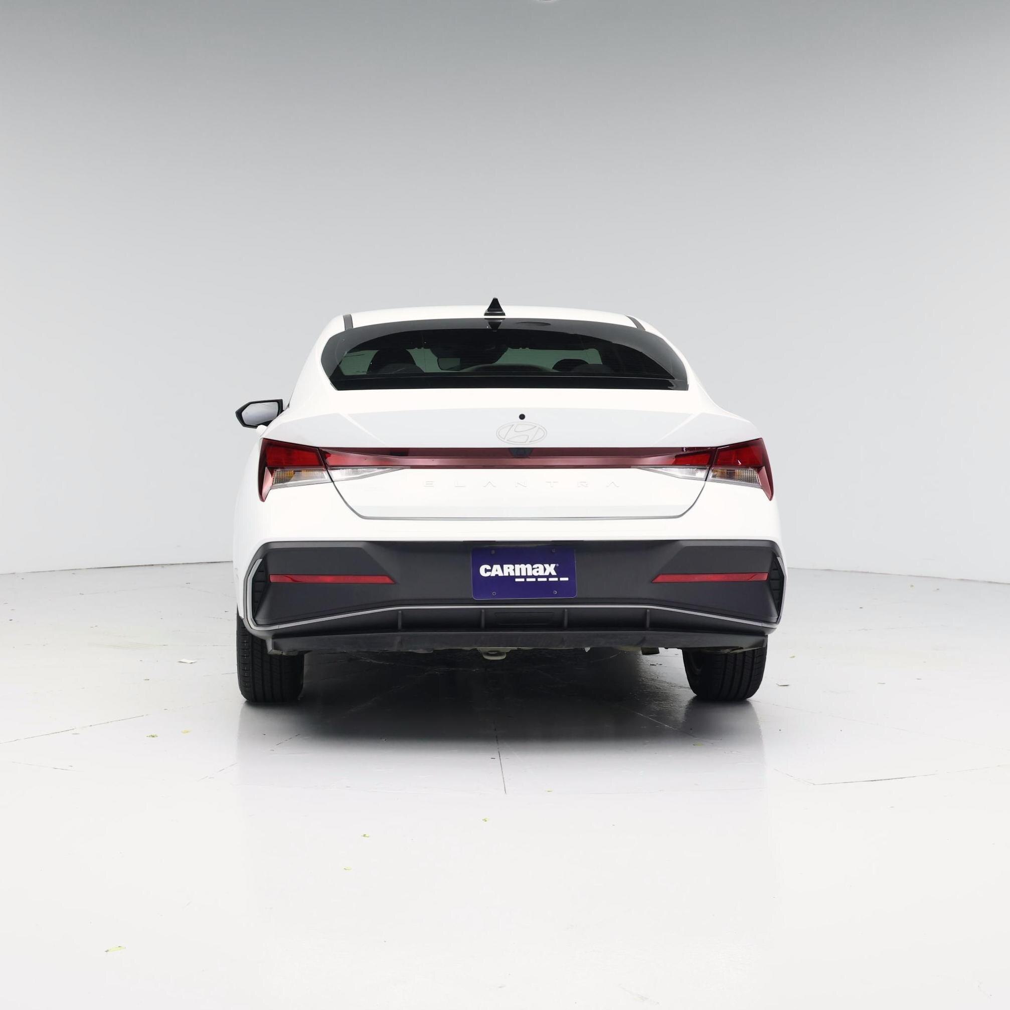 Thumbnail: 2024 Hyundai Elantra - 6
