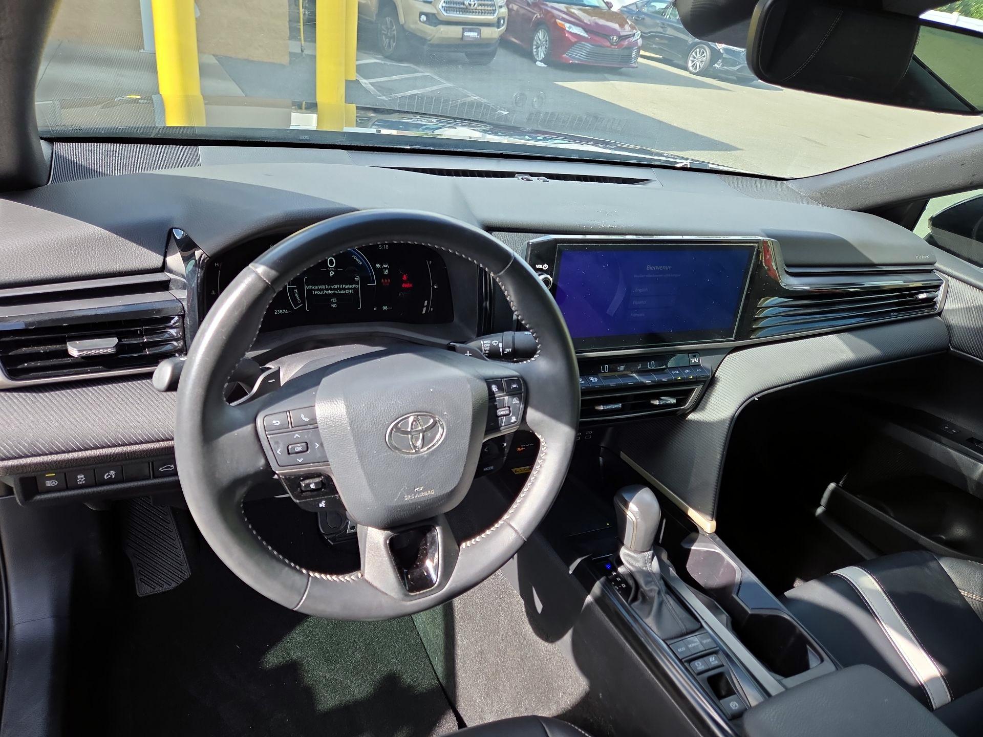 Thumbnail: 2025 Toyota Camry - 9