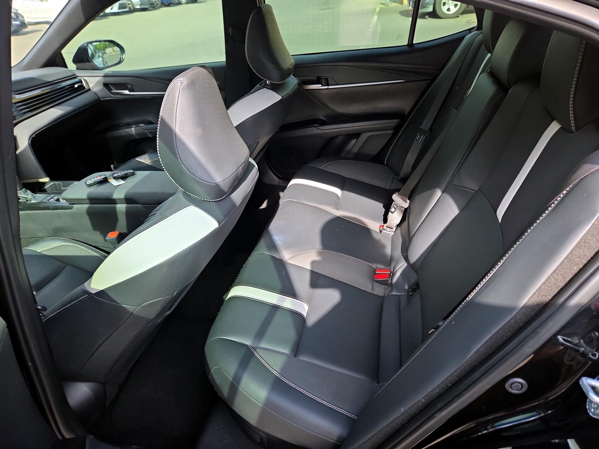 Thumbnail: 2025 Toyota Camry - 19