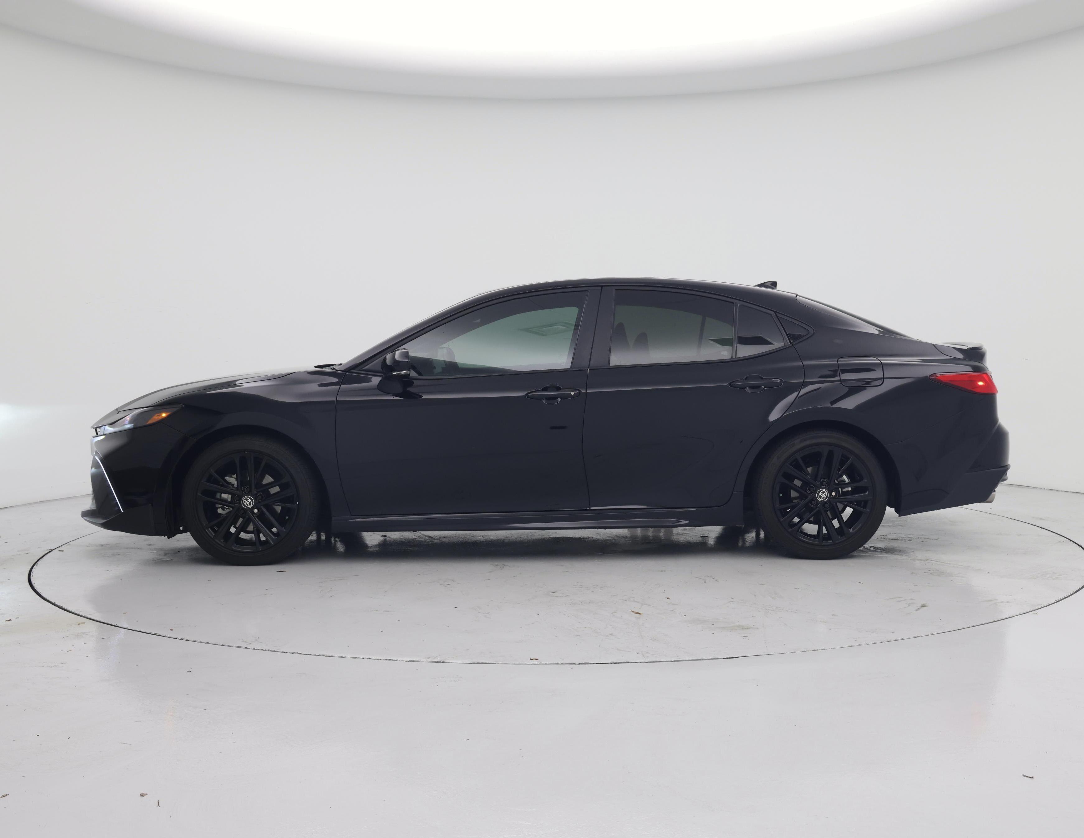 Thumbnail: 2025 Toyota Camry - 3