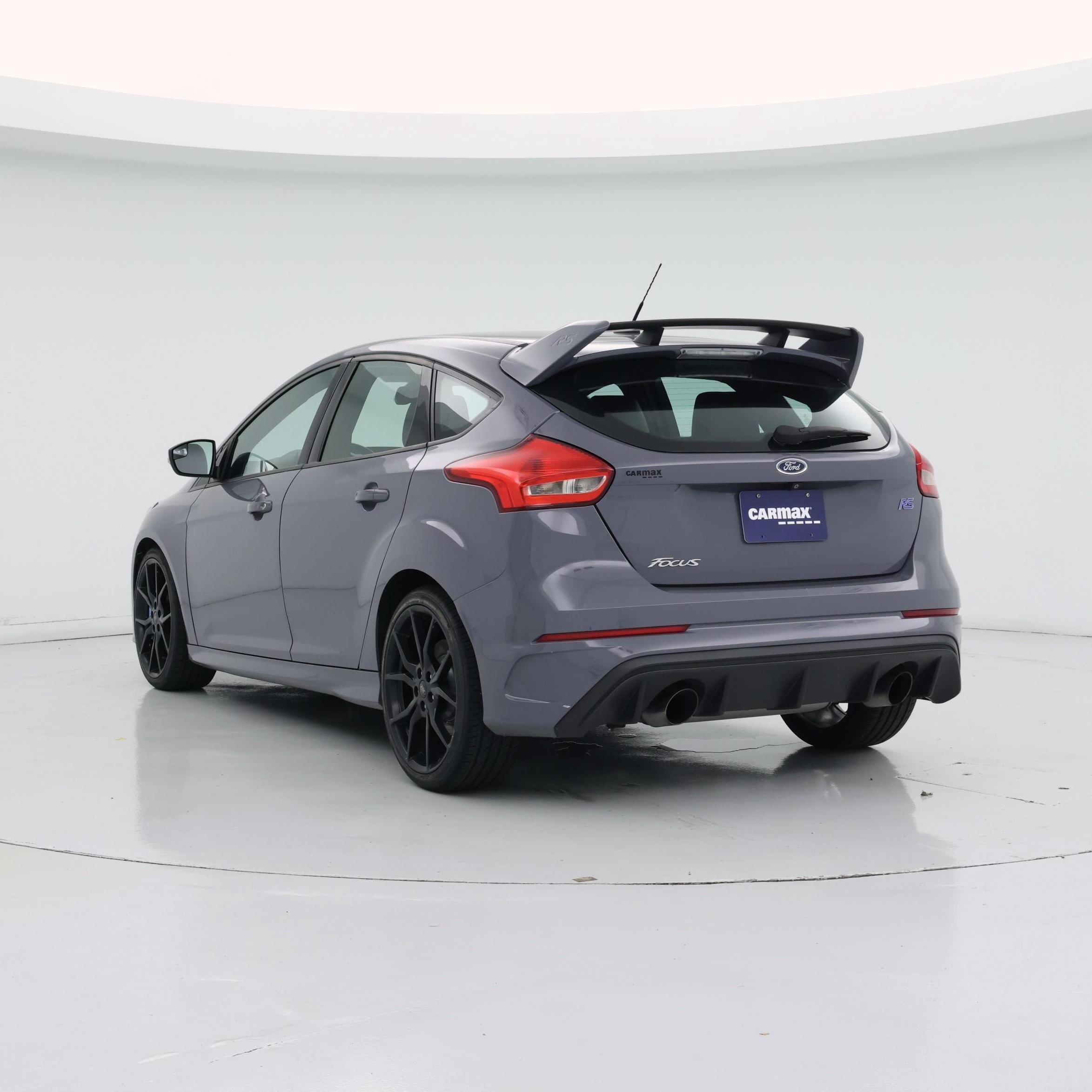 Thumbnail: 2016 Ford Focus - 2