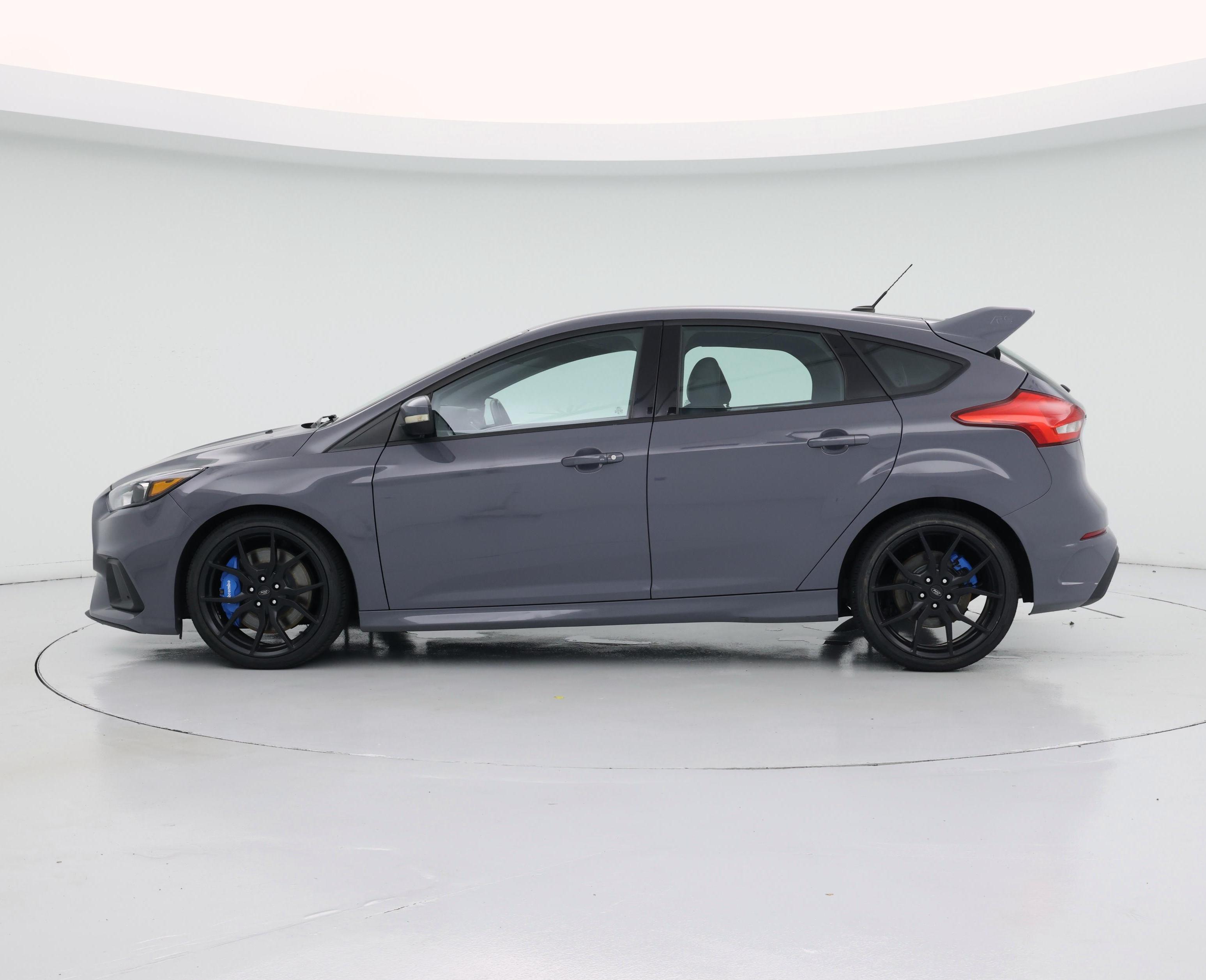 Thumbnail: 2016 Ford Focus - 3