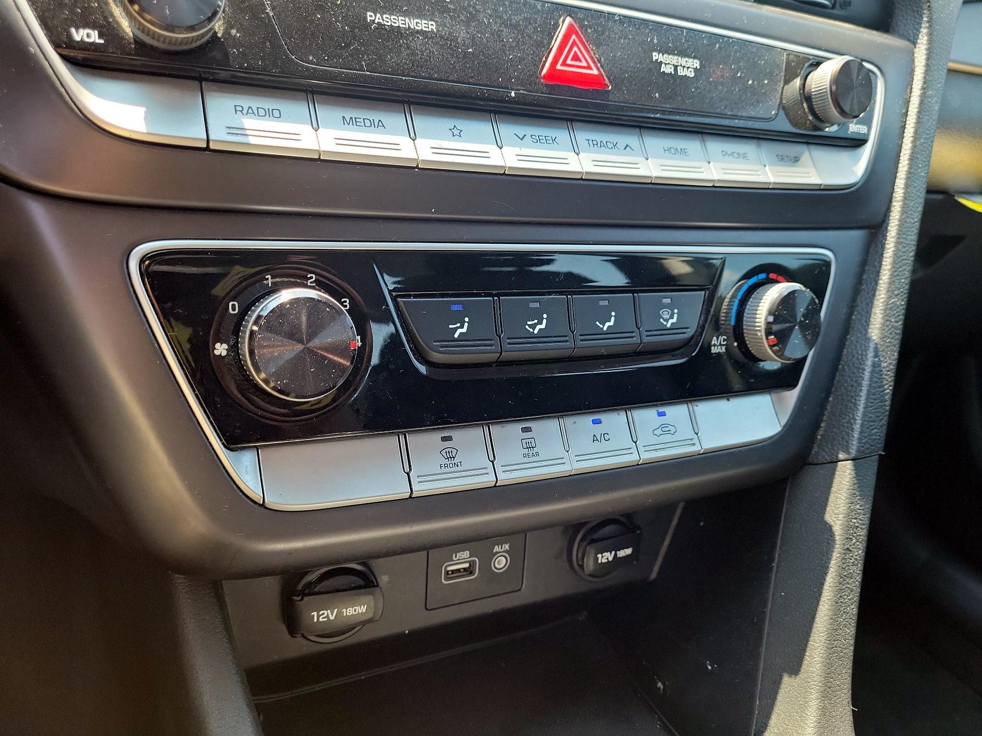 Thumbnail: 2019 Hyundai Sonata - 16