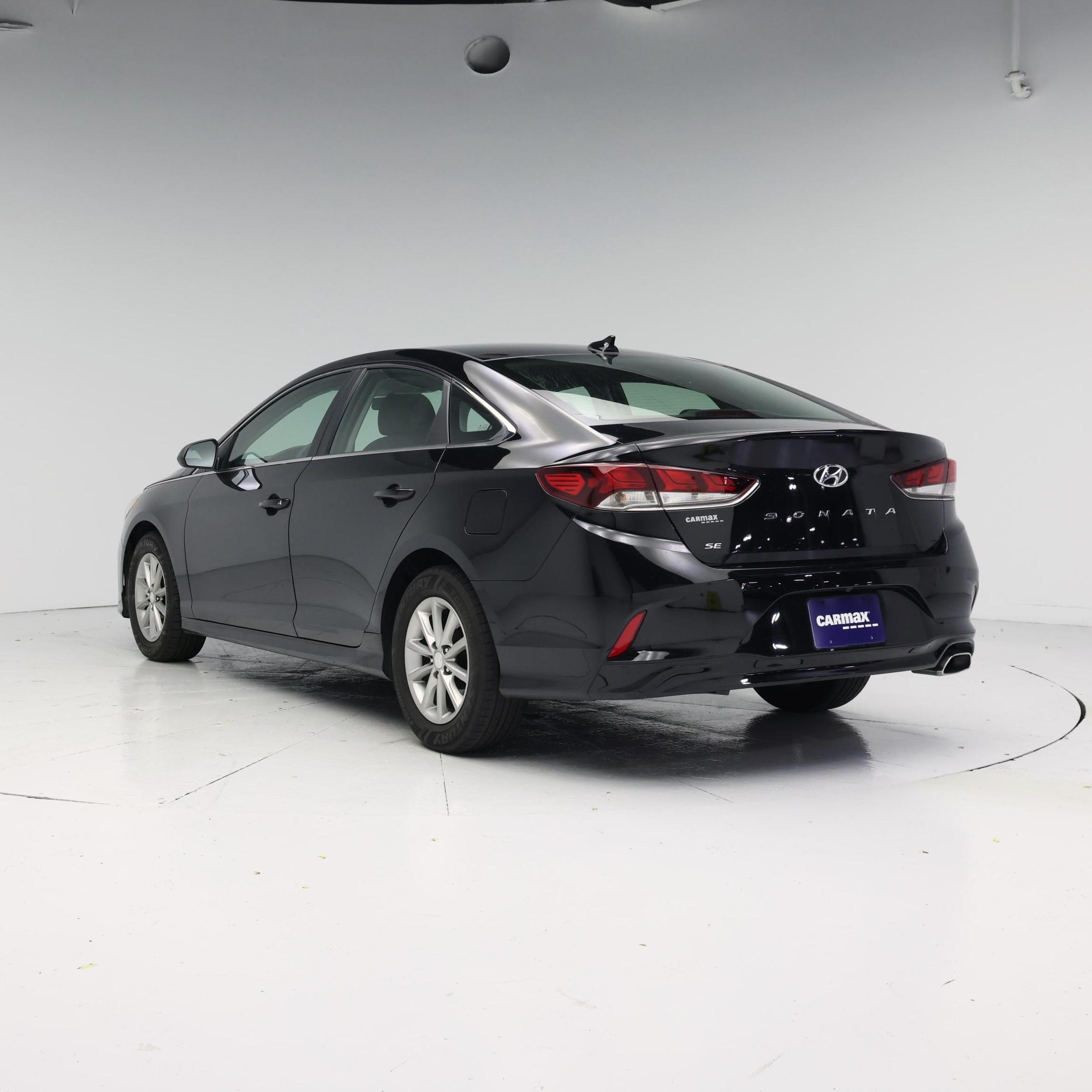 Thumbnail: 2019 Hyundai Sonata - 2
