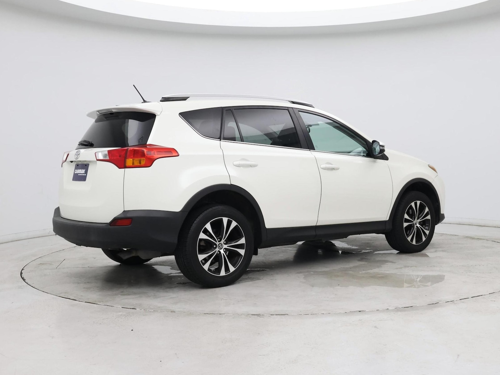 2015 Toyota RAV4 Limited - Photo 8