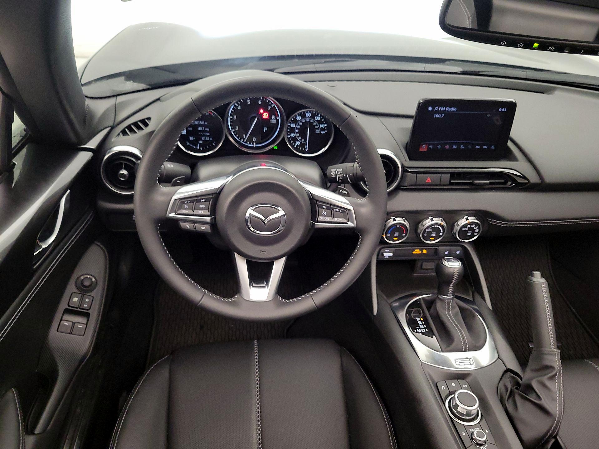 Thumbnail: 2023 Mazda MX-5 Miata - 10