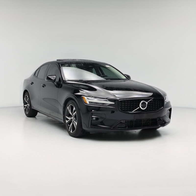 2023 Volvo S60 B5 Core Dark Theme