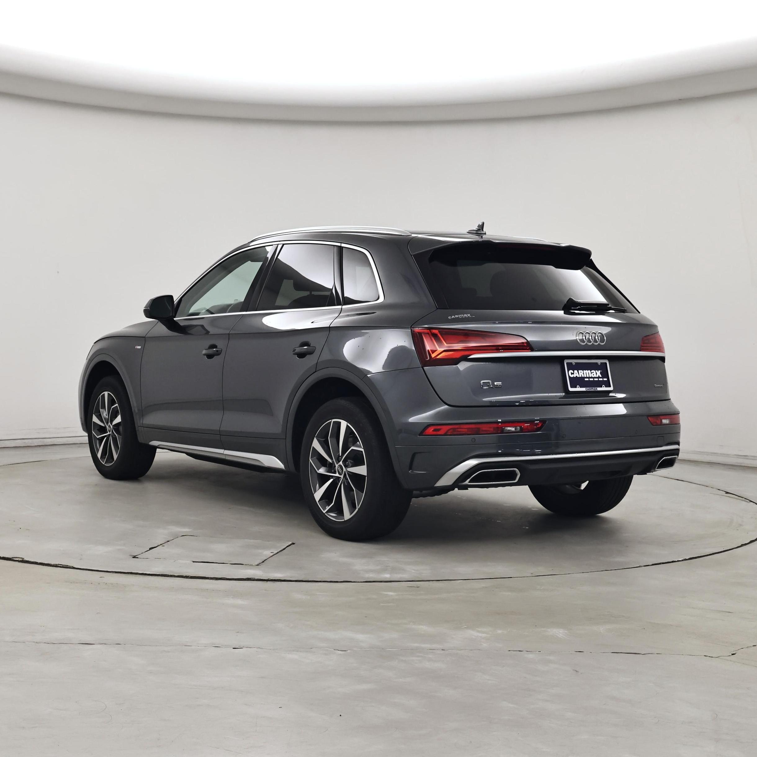 Thumbnail: 2023 Audi Q5 - 2