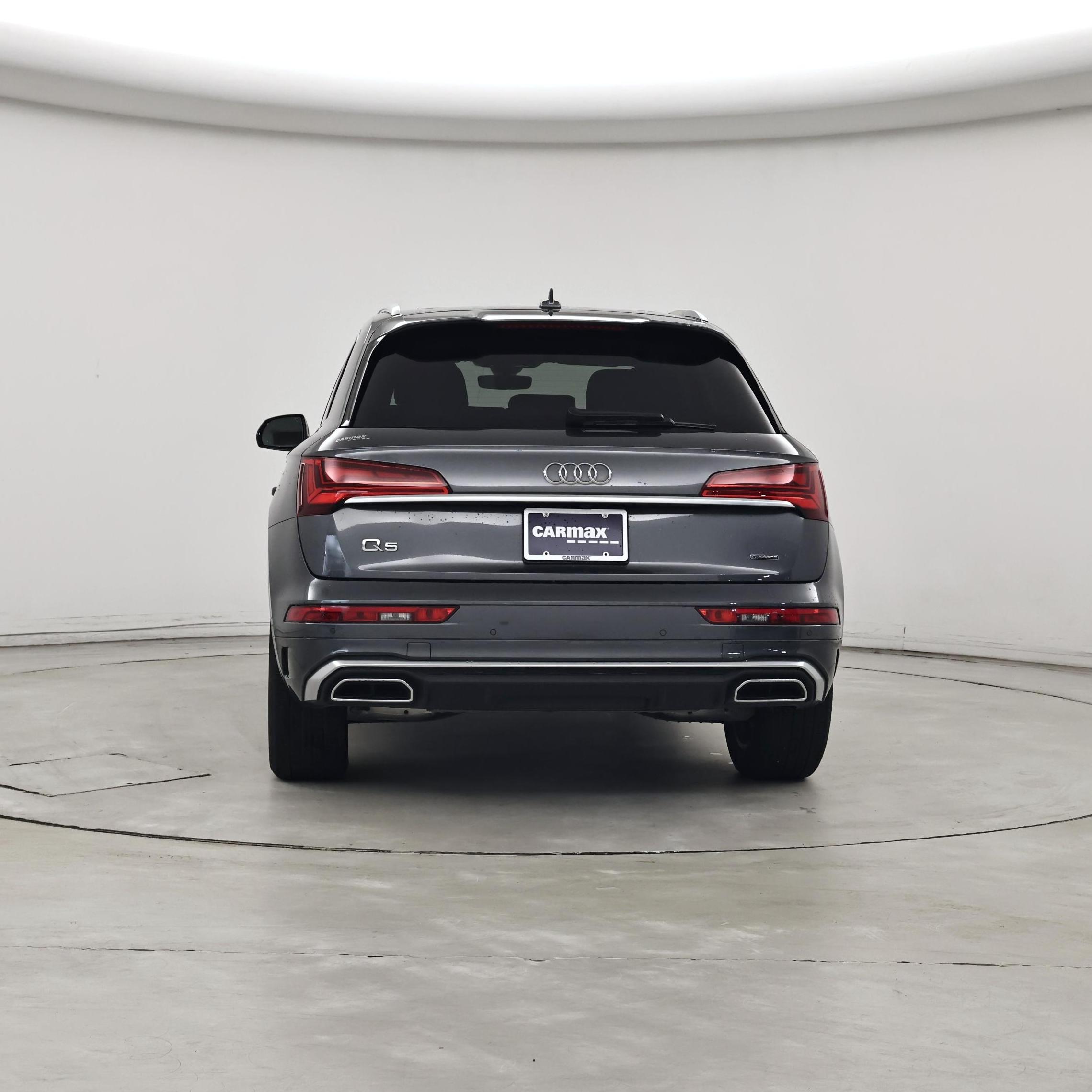 Thumbnail: 2023 Audi Q5 - 6
