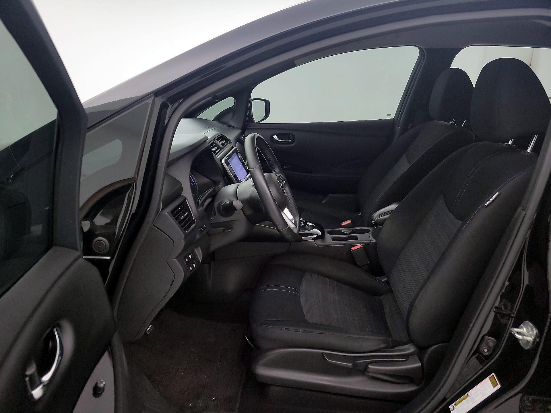Thumbnail: 2021 Nissan Leaf - 11