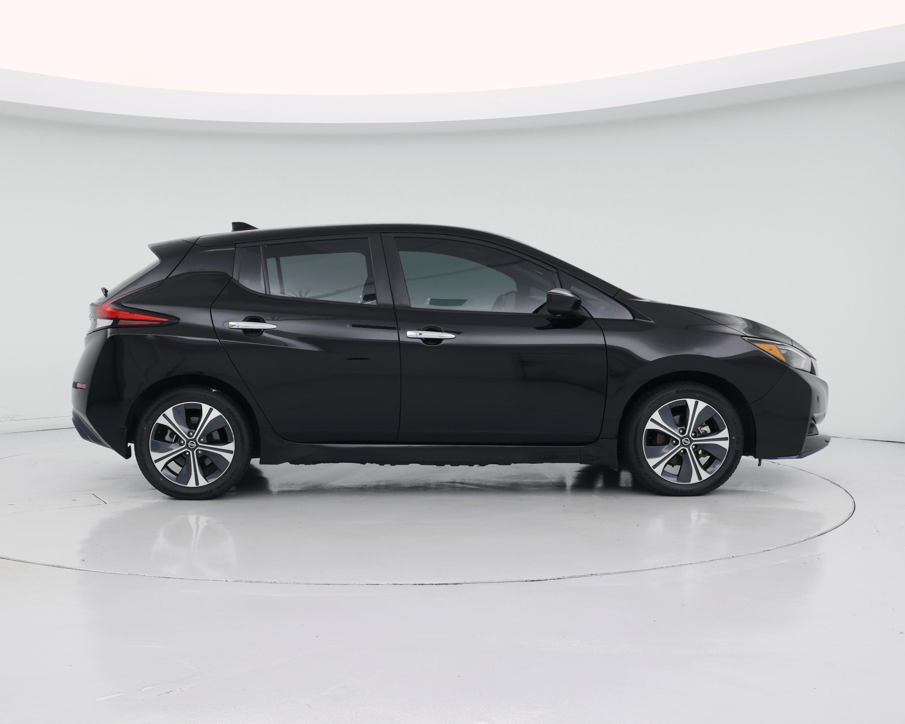 Thumbnail: 2021 Nissan Leaf - 7
