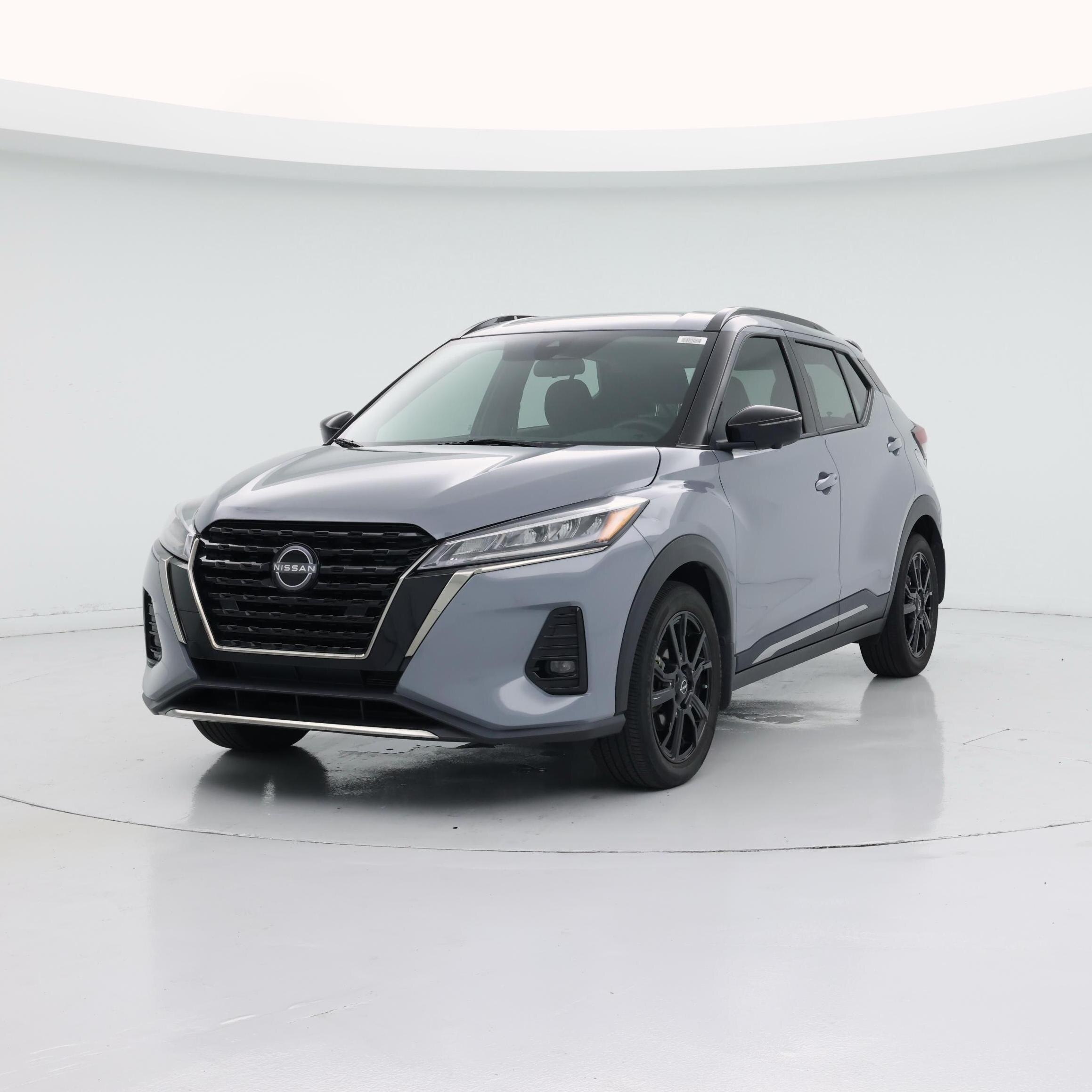 Thumbnail: 2023 Nissan Kicks - 4