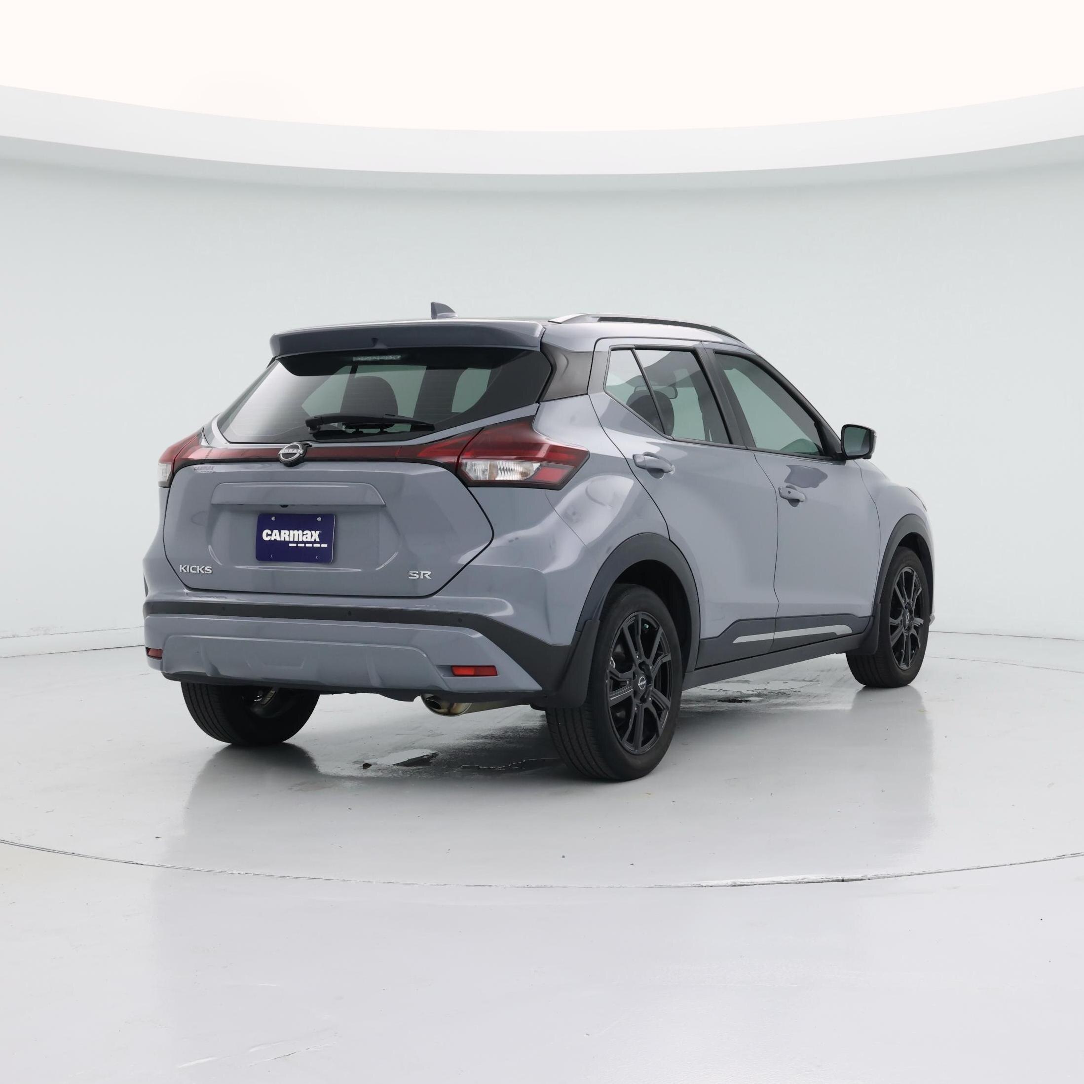 Thumbnail: 2023 Nissan Kicks - 8