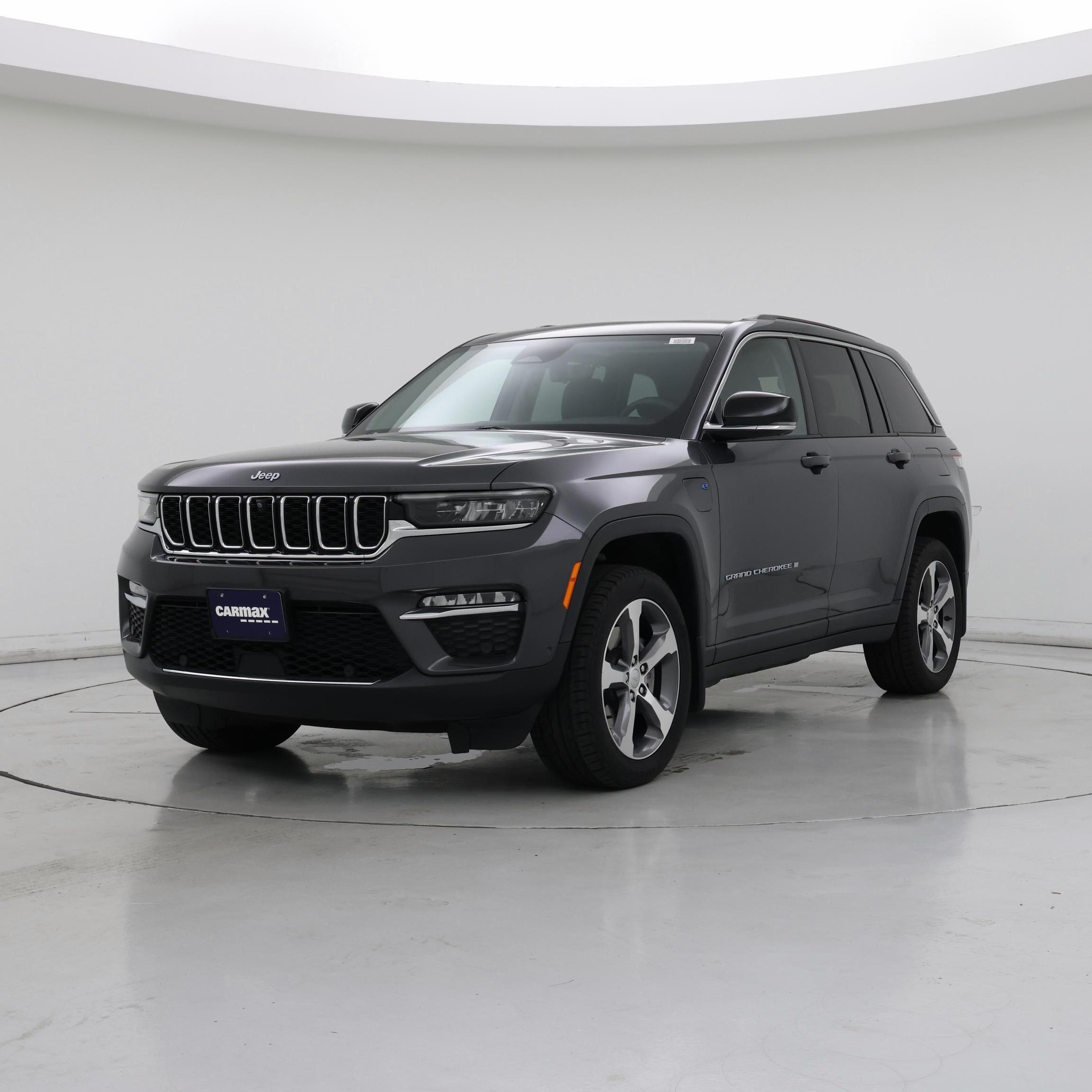 Thumbnail: 2022 Jeep Grand Cherokee - 4