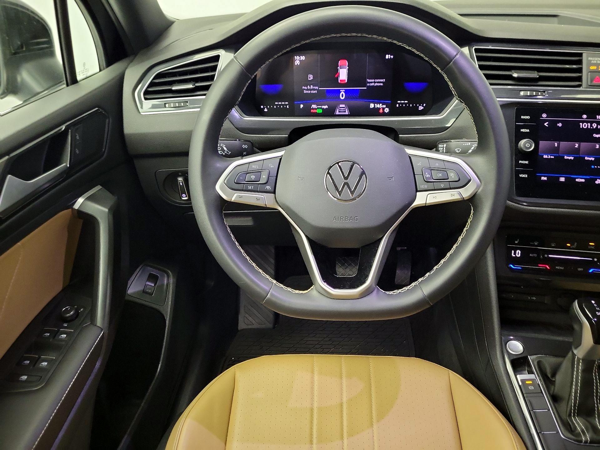 Thumbnail: 2024 Volkswagen Tiguan - 10