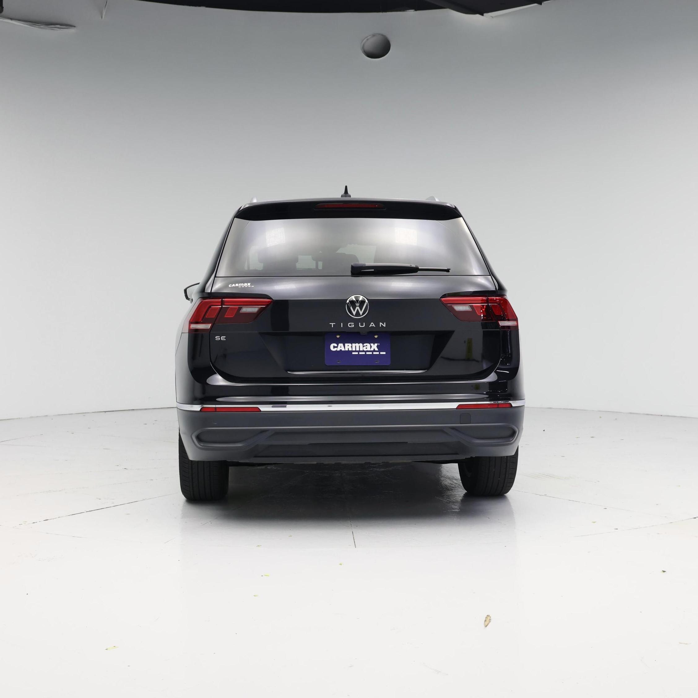 Thumbnail: 2024 Volkswagen Tiguan - 6