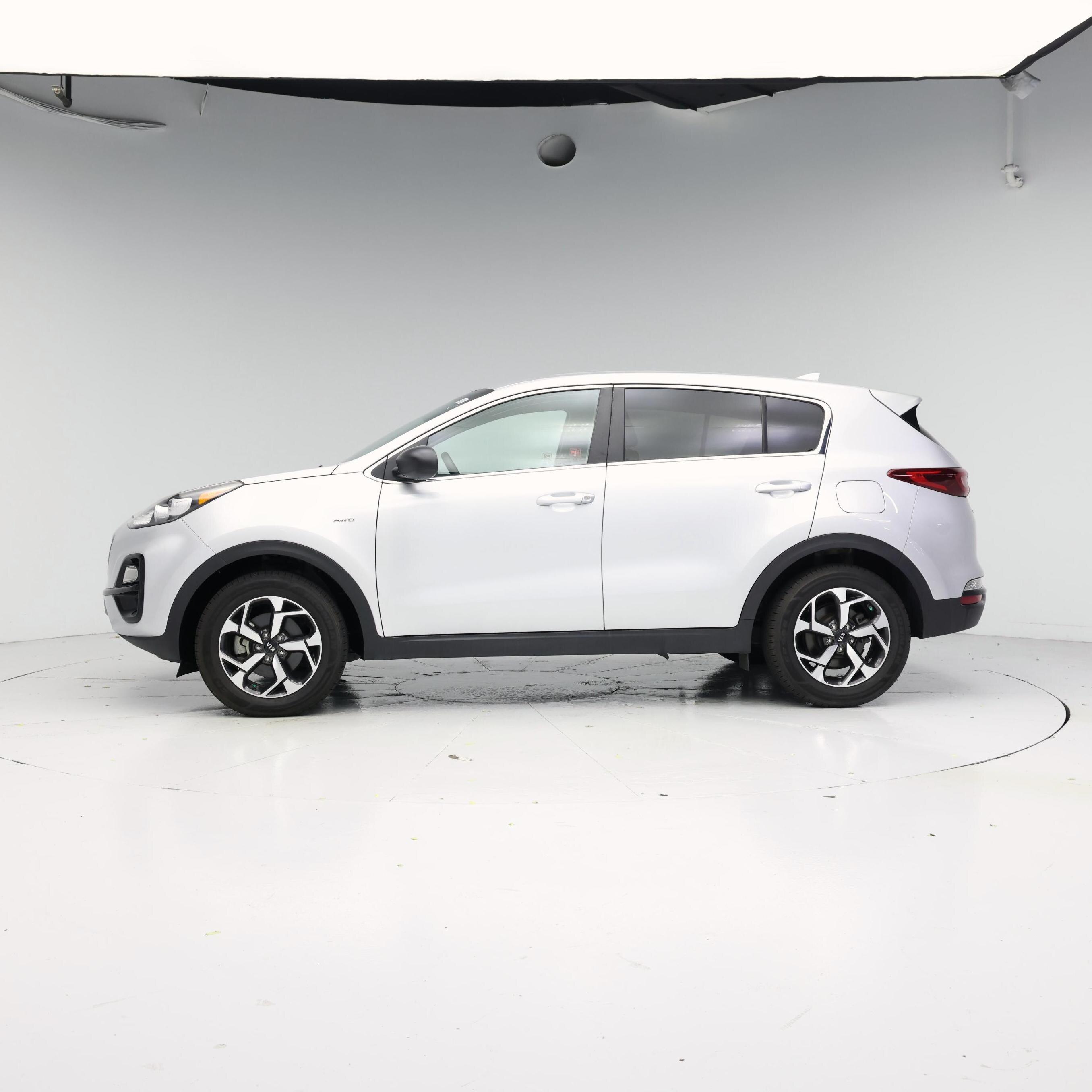 Thumbnail: 2022 Kia Sportage - 3