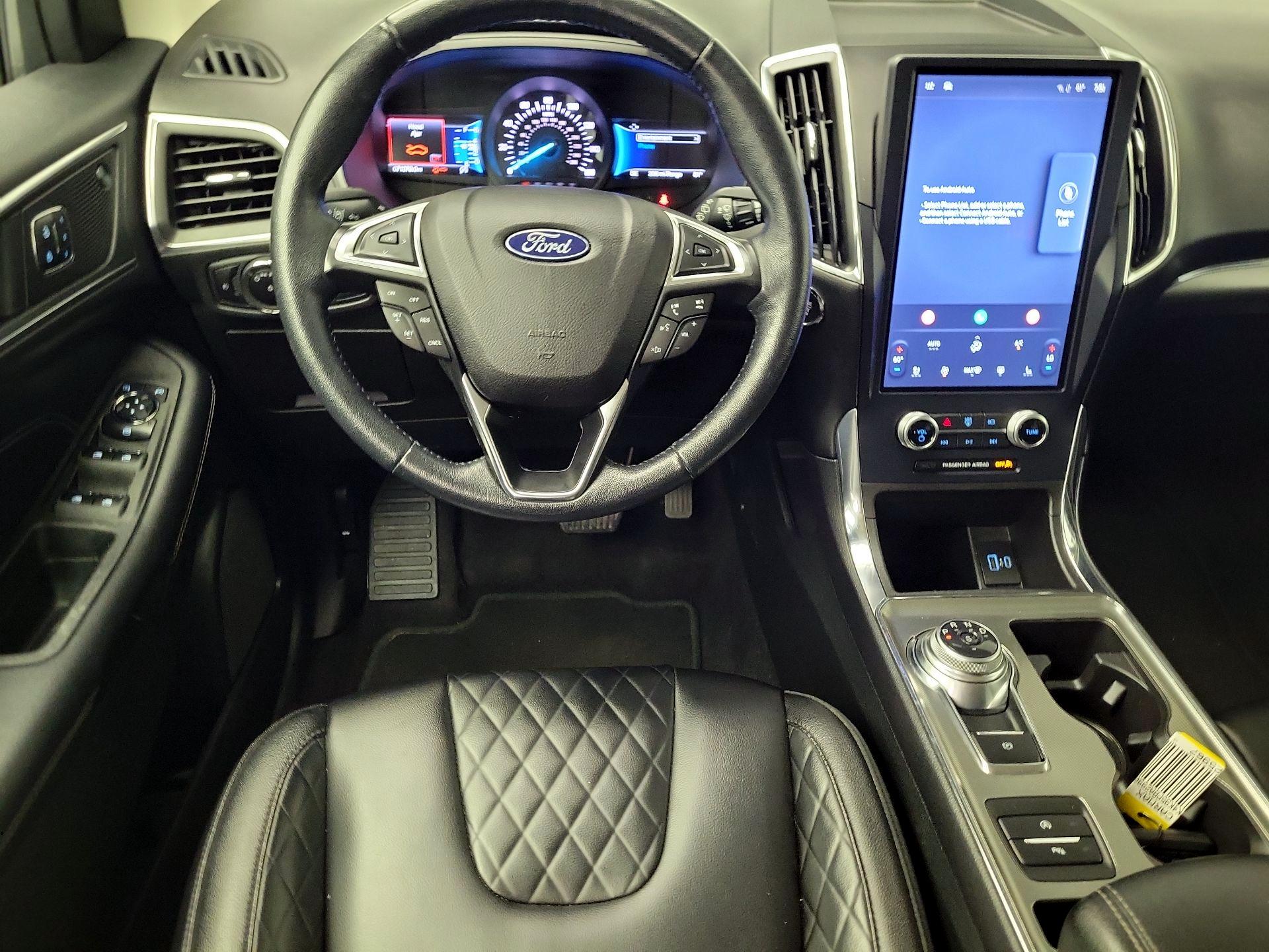 Thumbnail: 2023 Ford Edge - 10