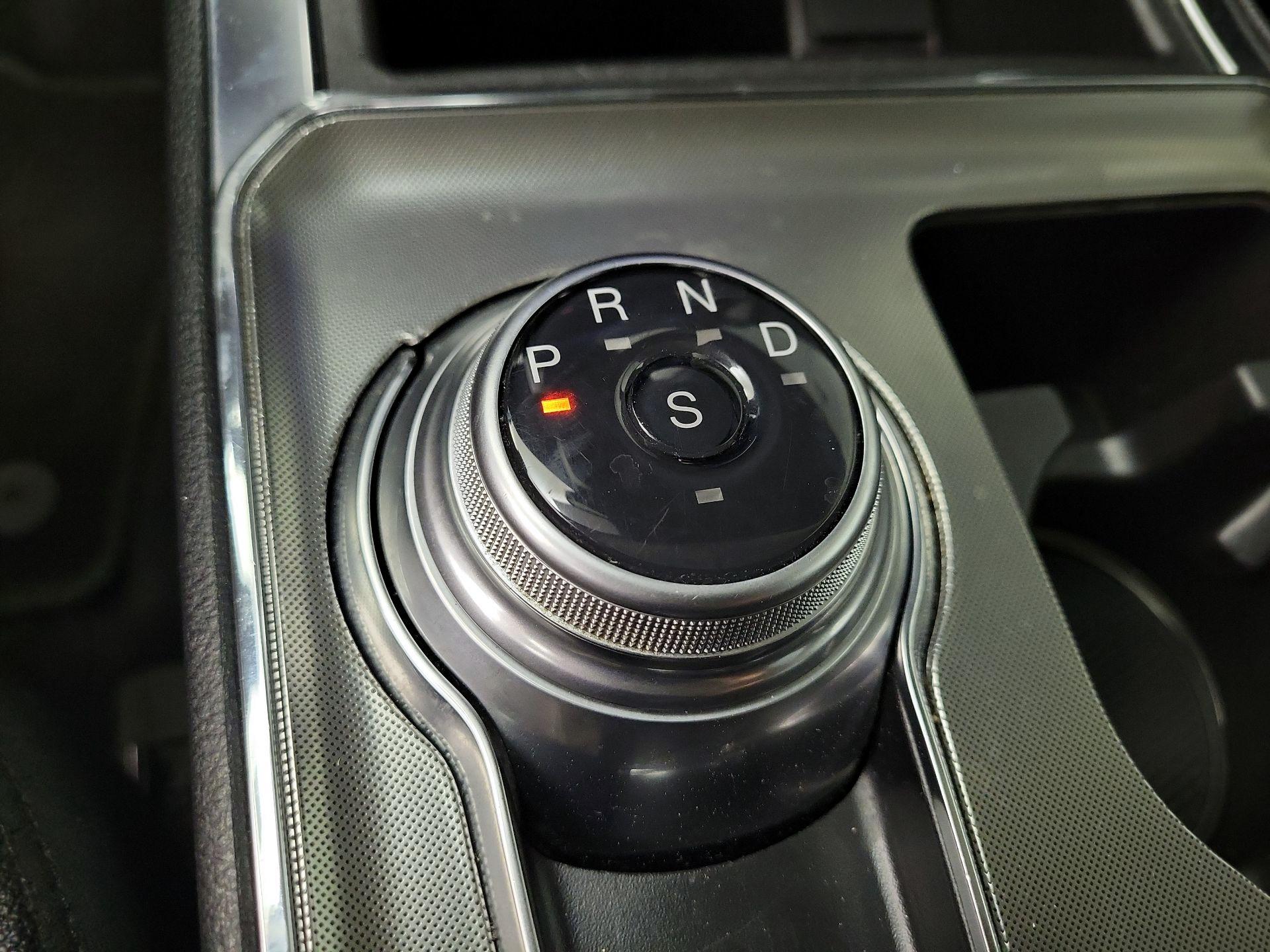 Thumbnail: 2023 Ford Edge - 17