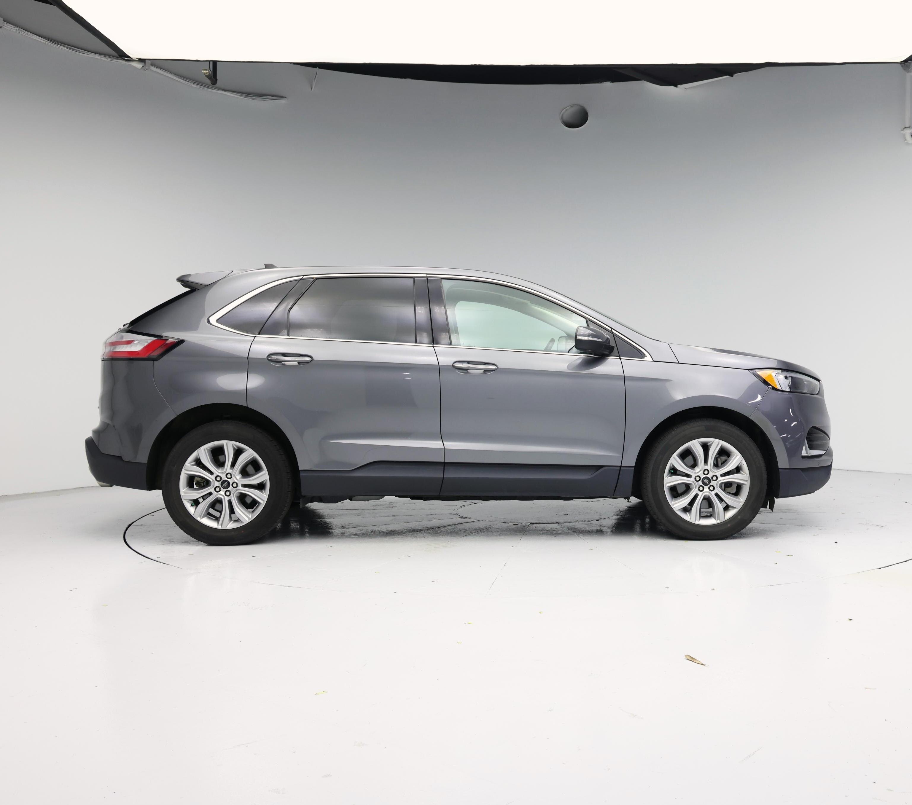 Thumbnail: 2023 Ford Edge - 7