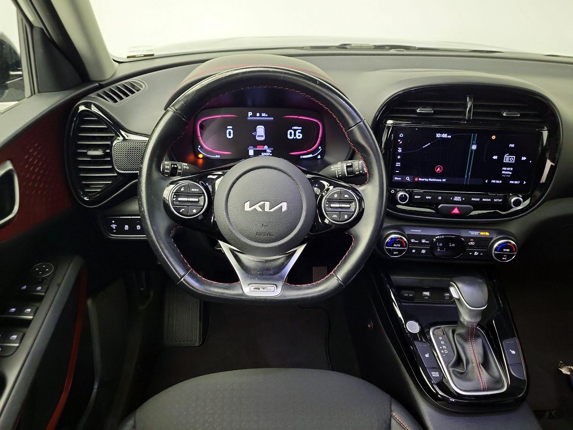 Thumbnail: 2023 Kia Soul - 10