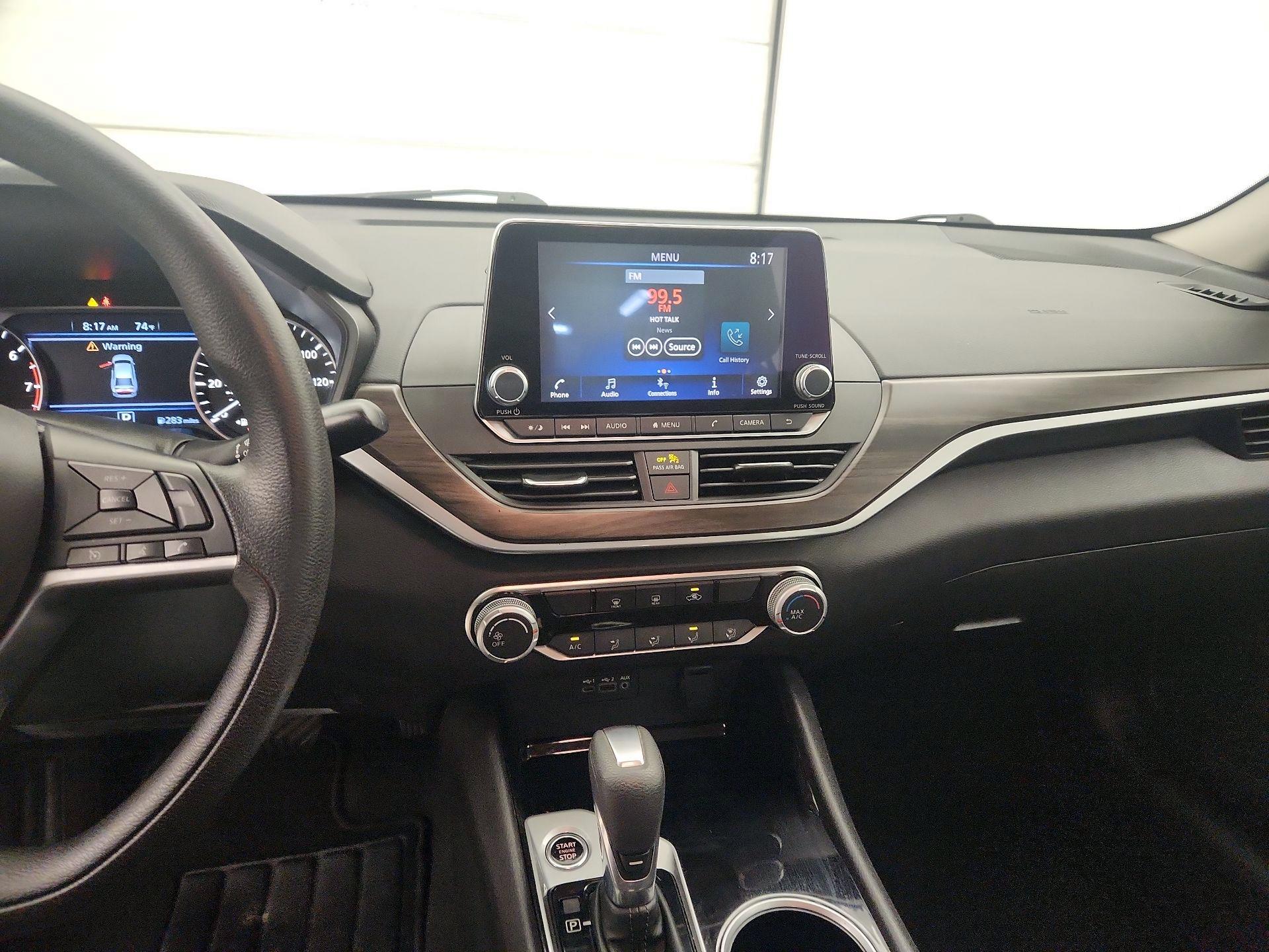 Thumbnail: 2024 Nissan Altima - 9