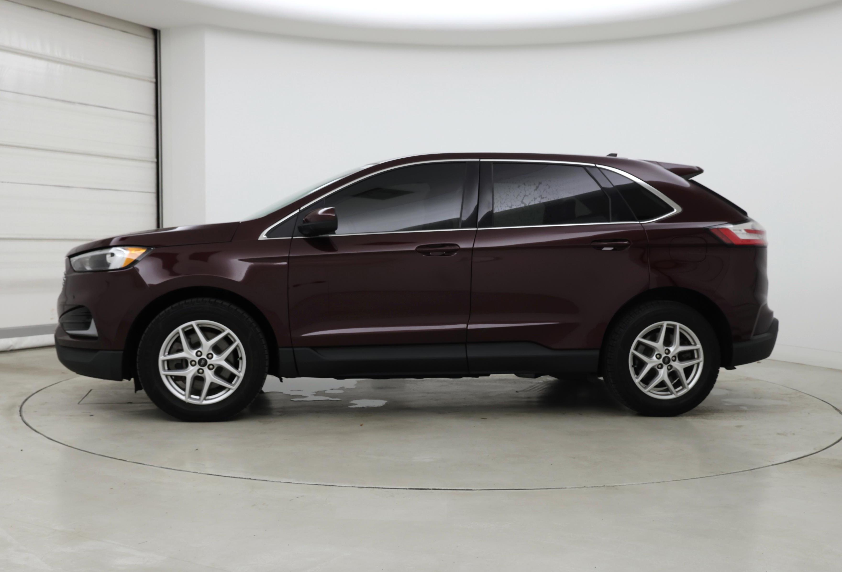 Thumbnail: 2023 Ford Edge - 3