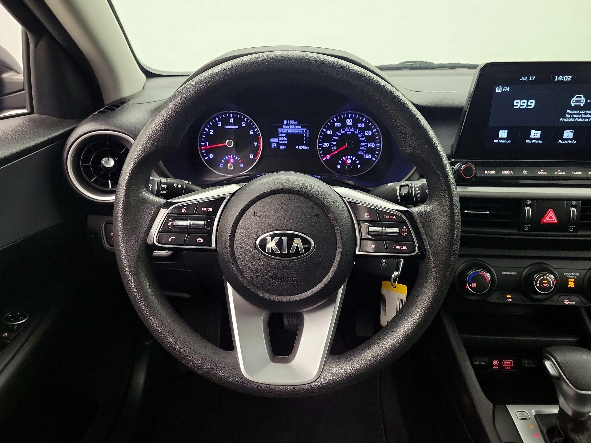 Thumbnail: 2021 Kia Forte - 10