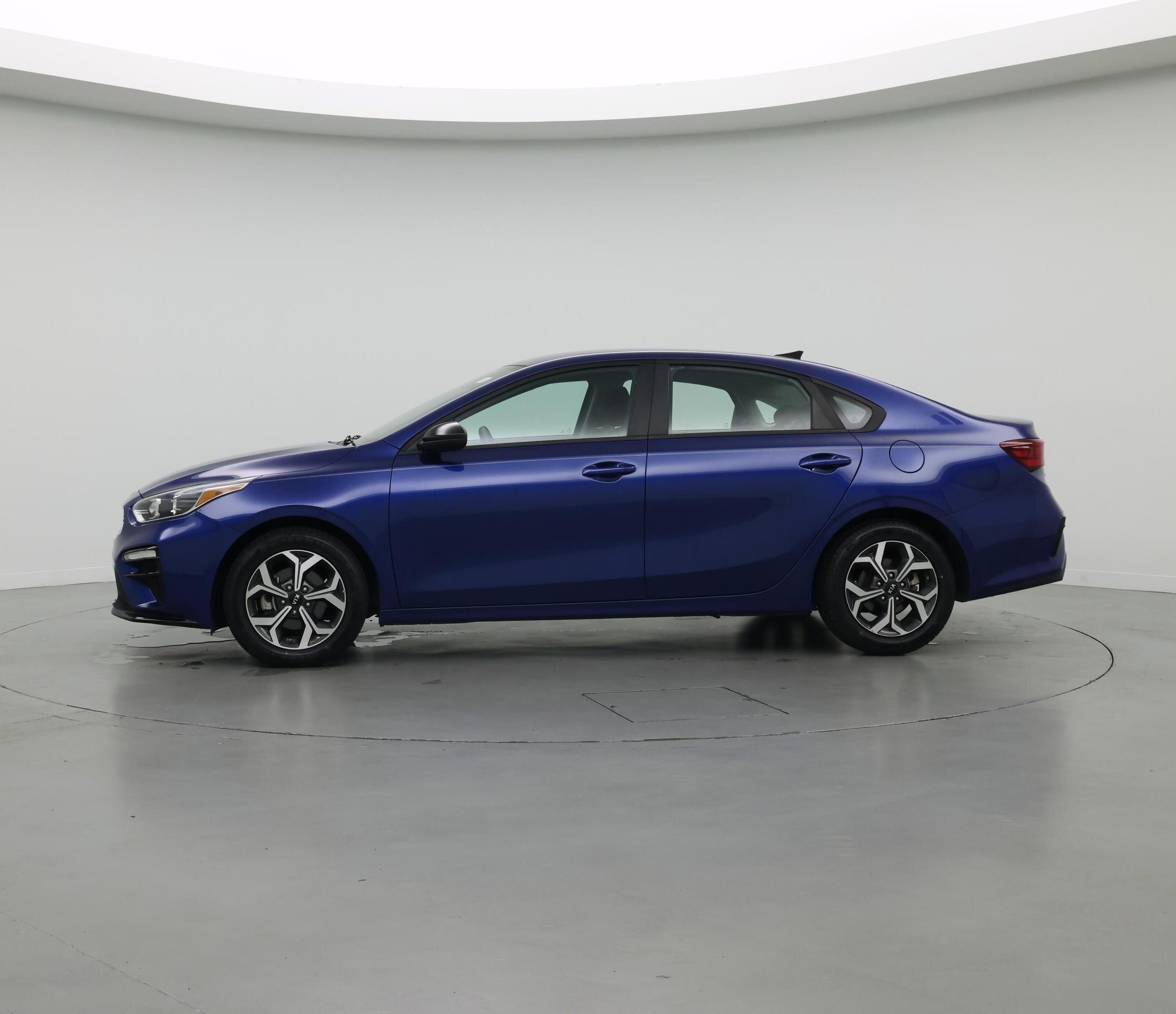 Thumbnail: 2021 Kia Forte - 3