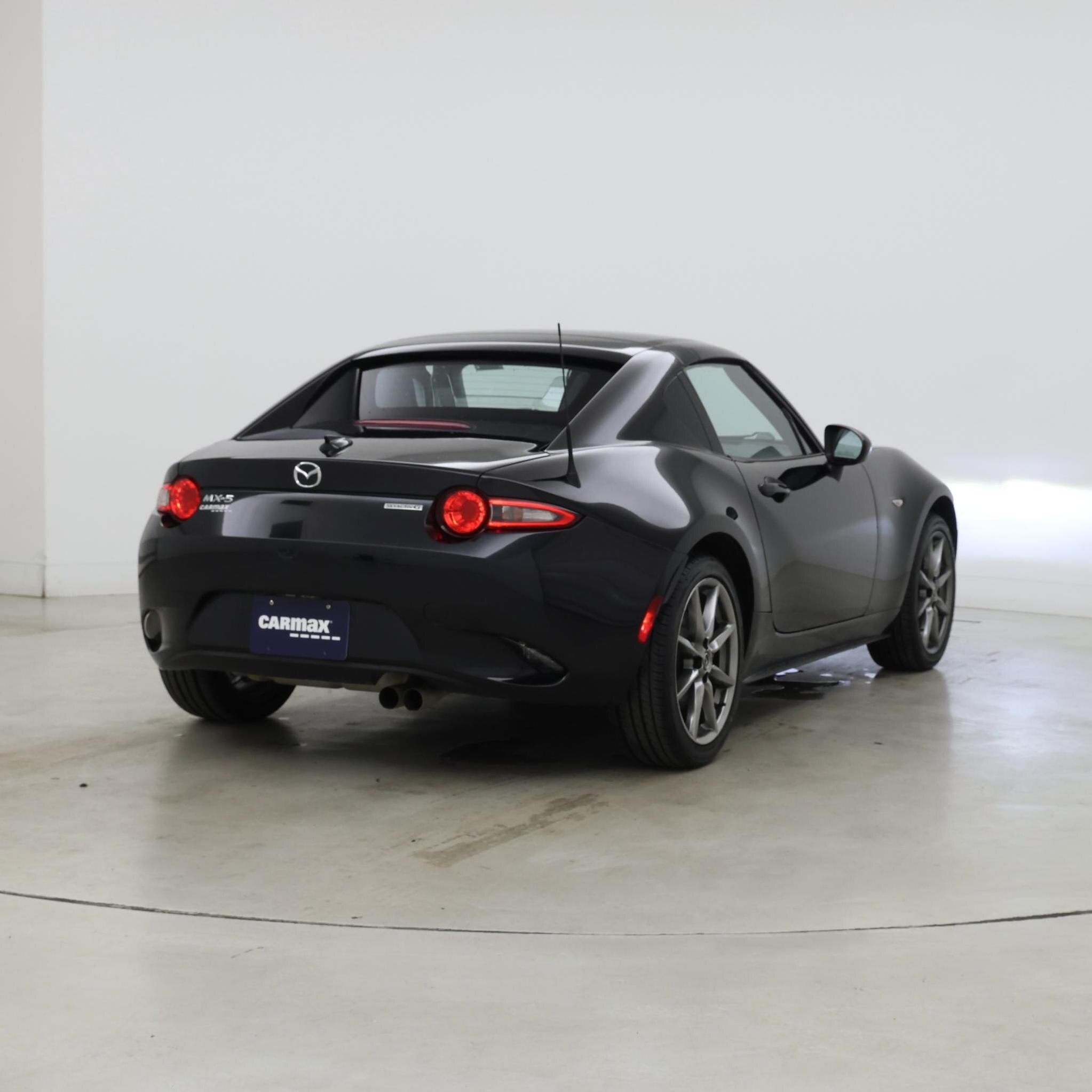 Thumbnail: 2023 Mazda MX-5 Miata - 8