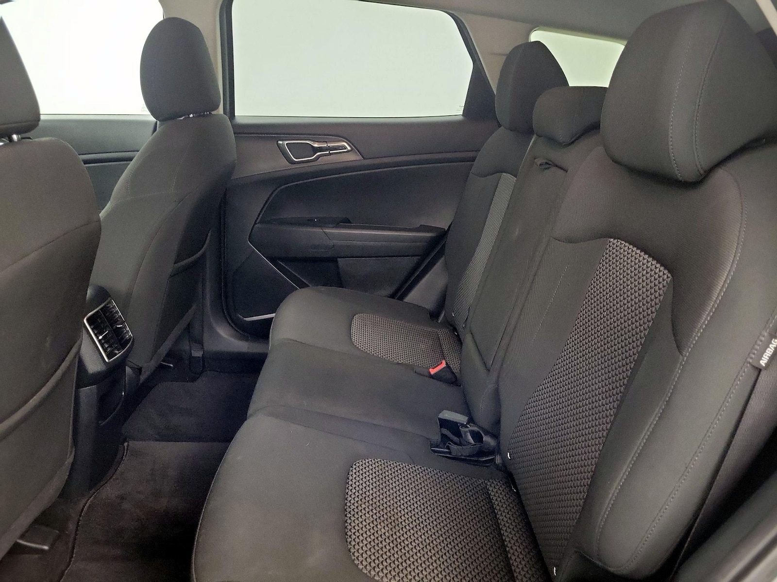 2024 Kia Sportage LX - Photo 20