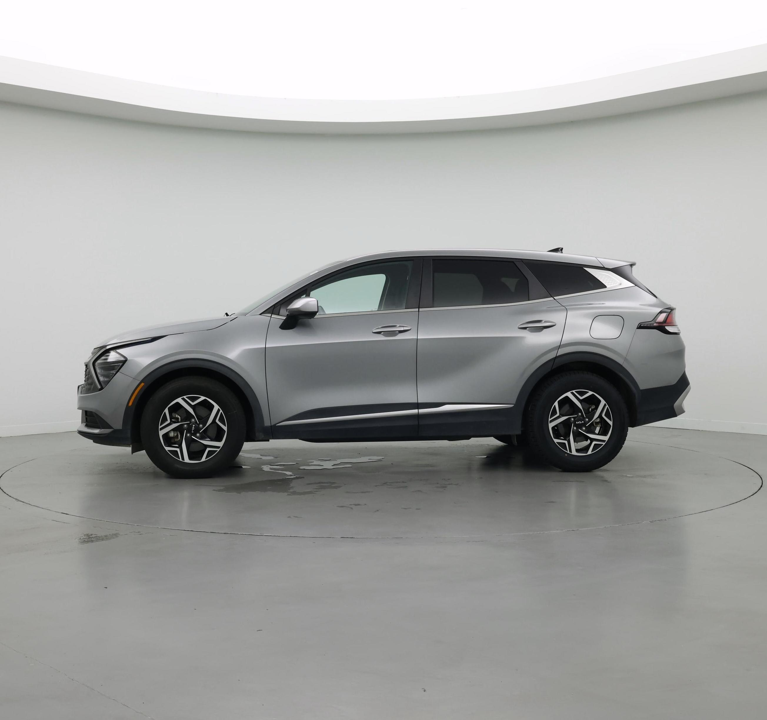 Thumbnail: 2024 Kia Sportage - 3
