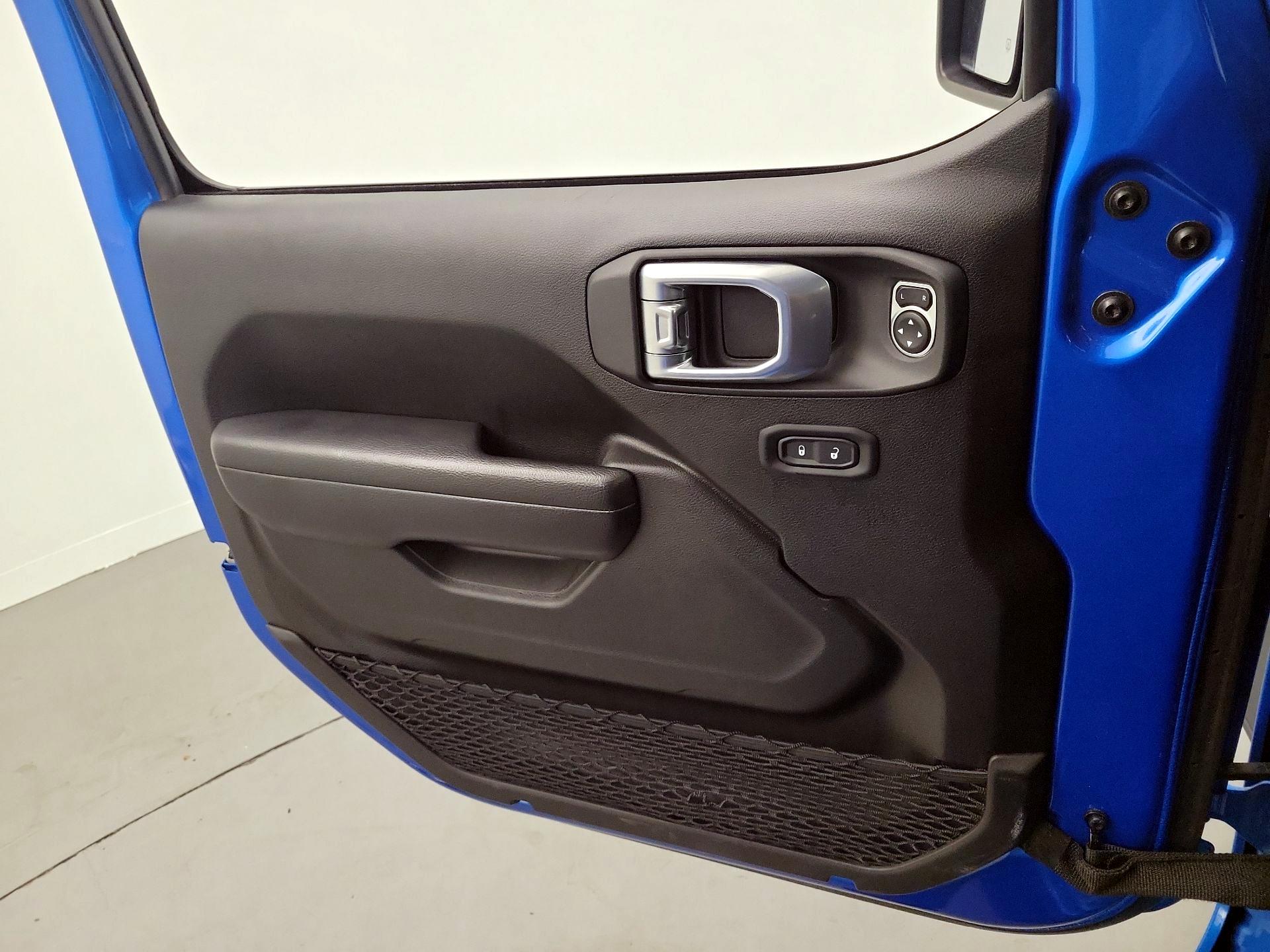 Thumbnail: 2023 Jeep Wrangler - 12