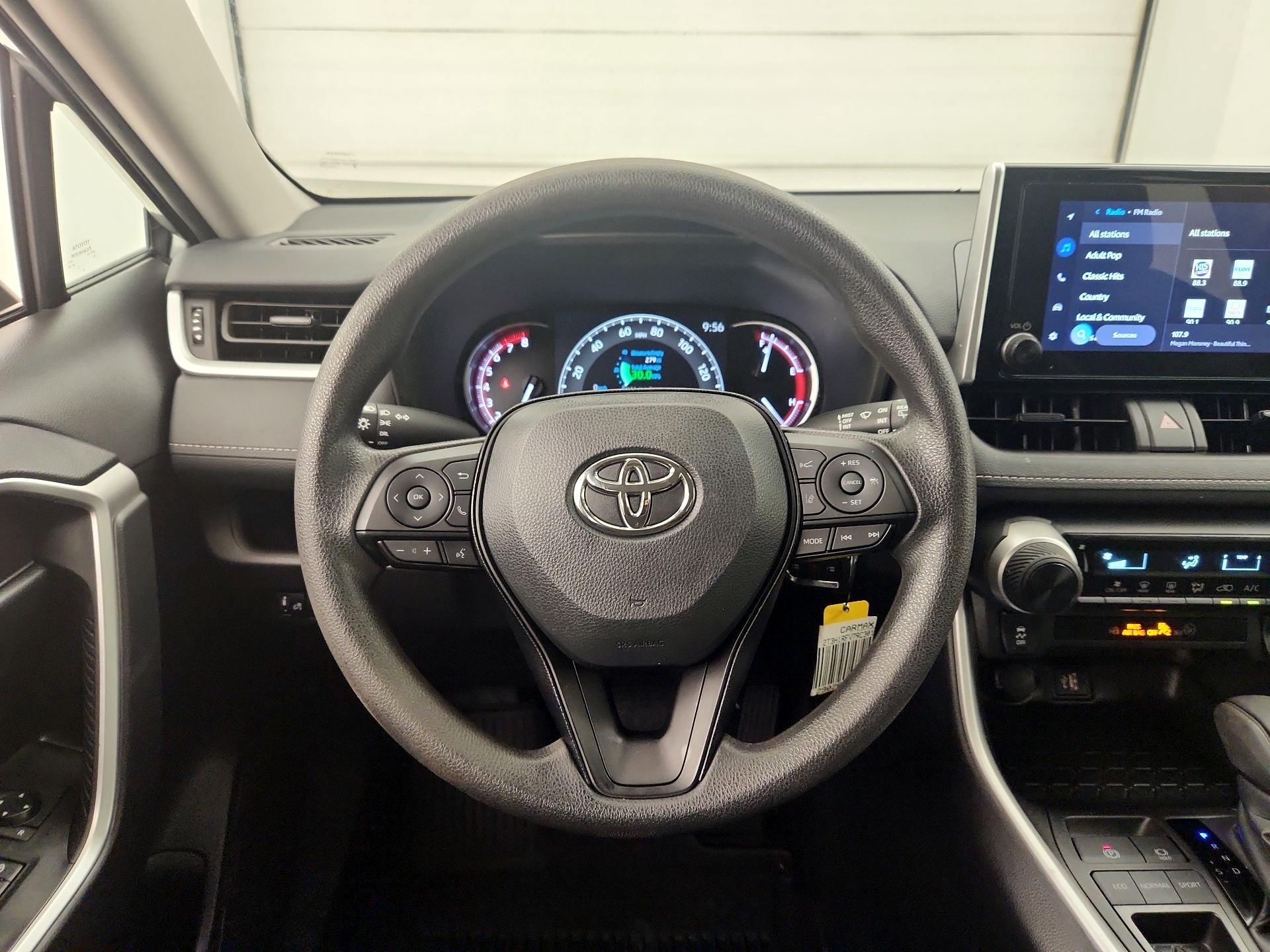 Thumbnail: 2024 Toyota RAV4 - 10
