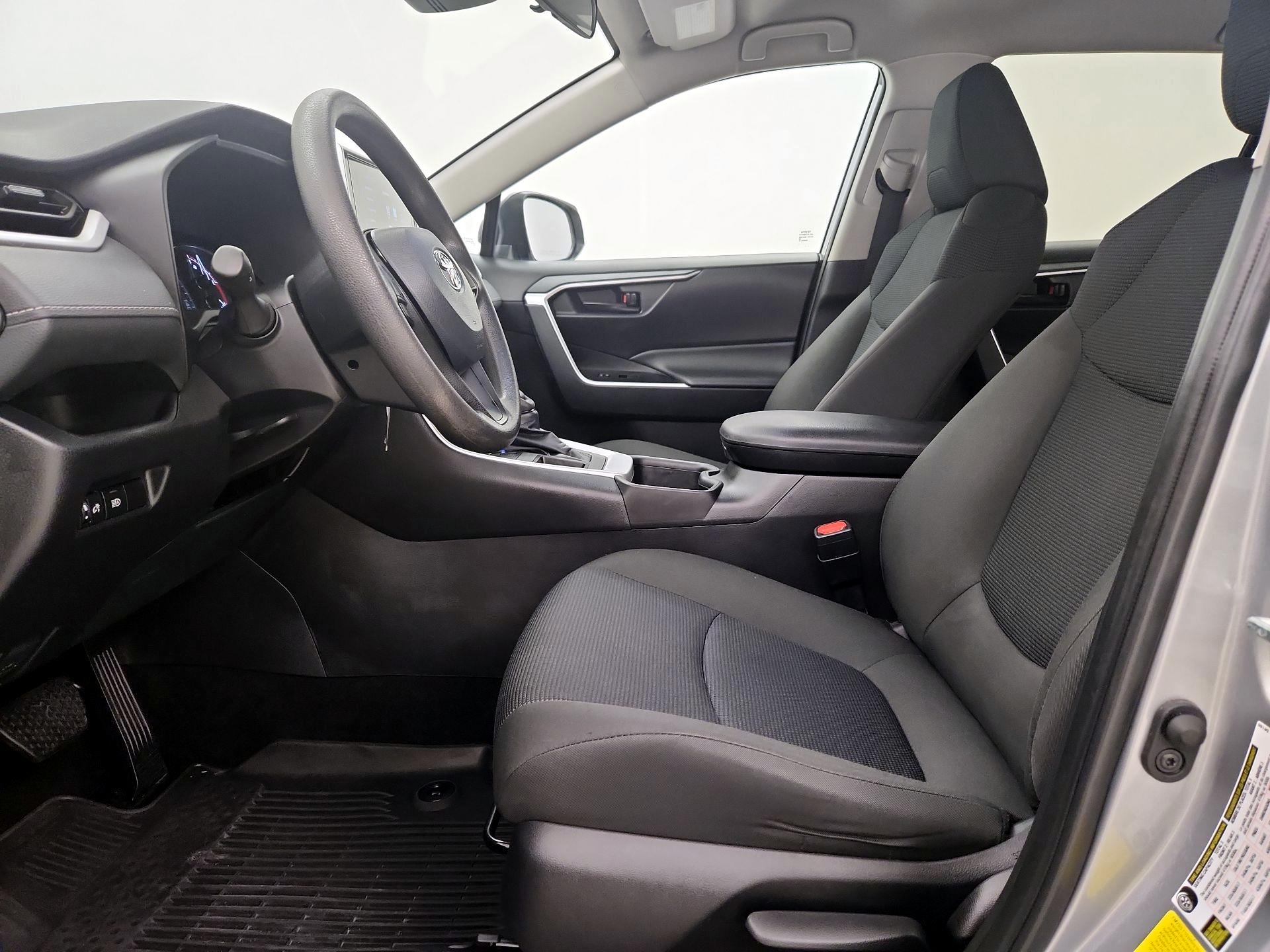 Thumbnail: 2024 Toyota RAV4 - 11