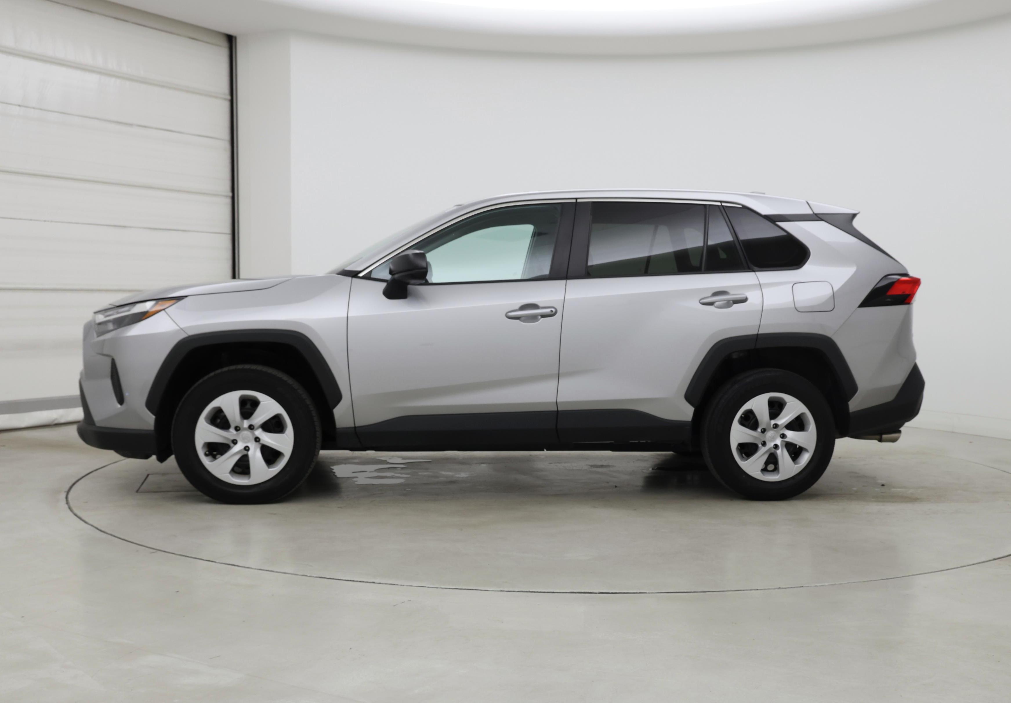 Thumbnail: 2024 Toyota RAV4 - 3