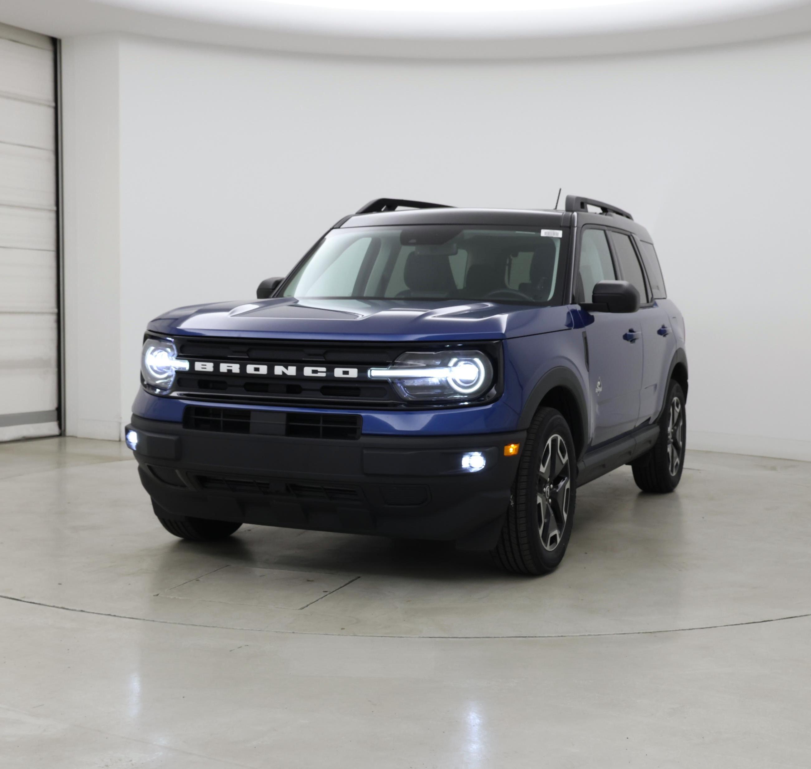 Thumbnail: 2023 Ford Bronco Sport - 4