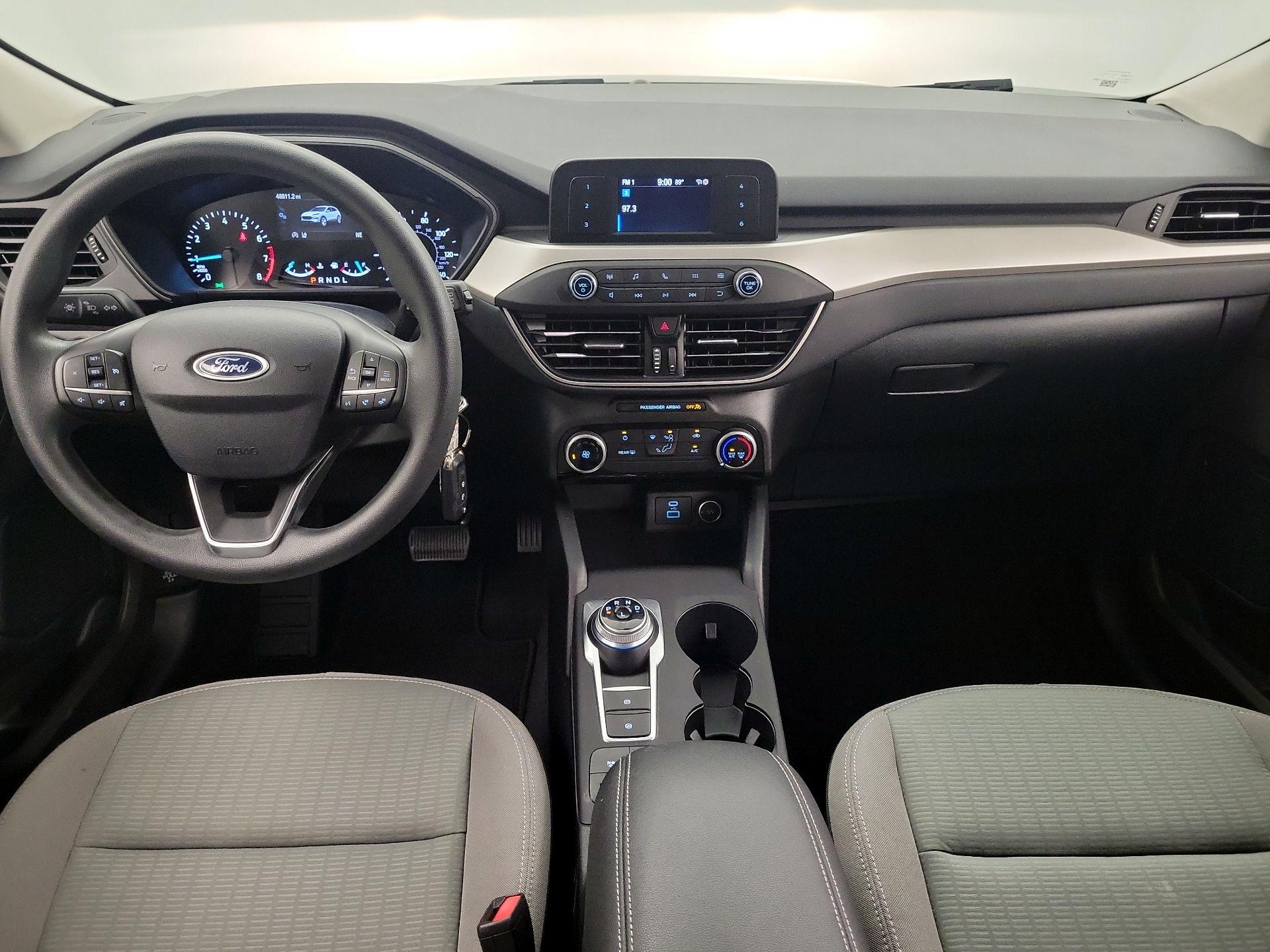 Thumbnail: 2021 Ford Escape - 9