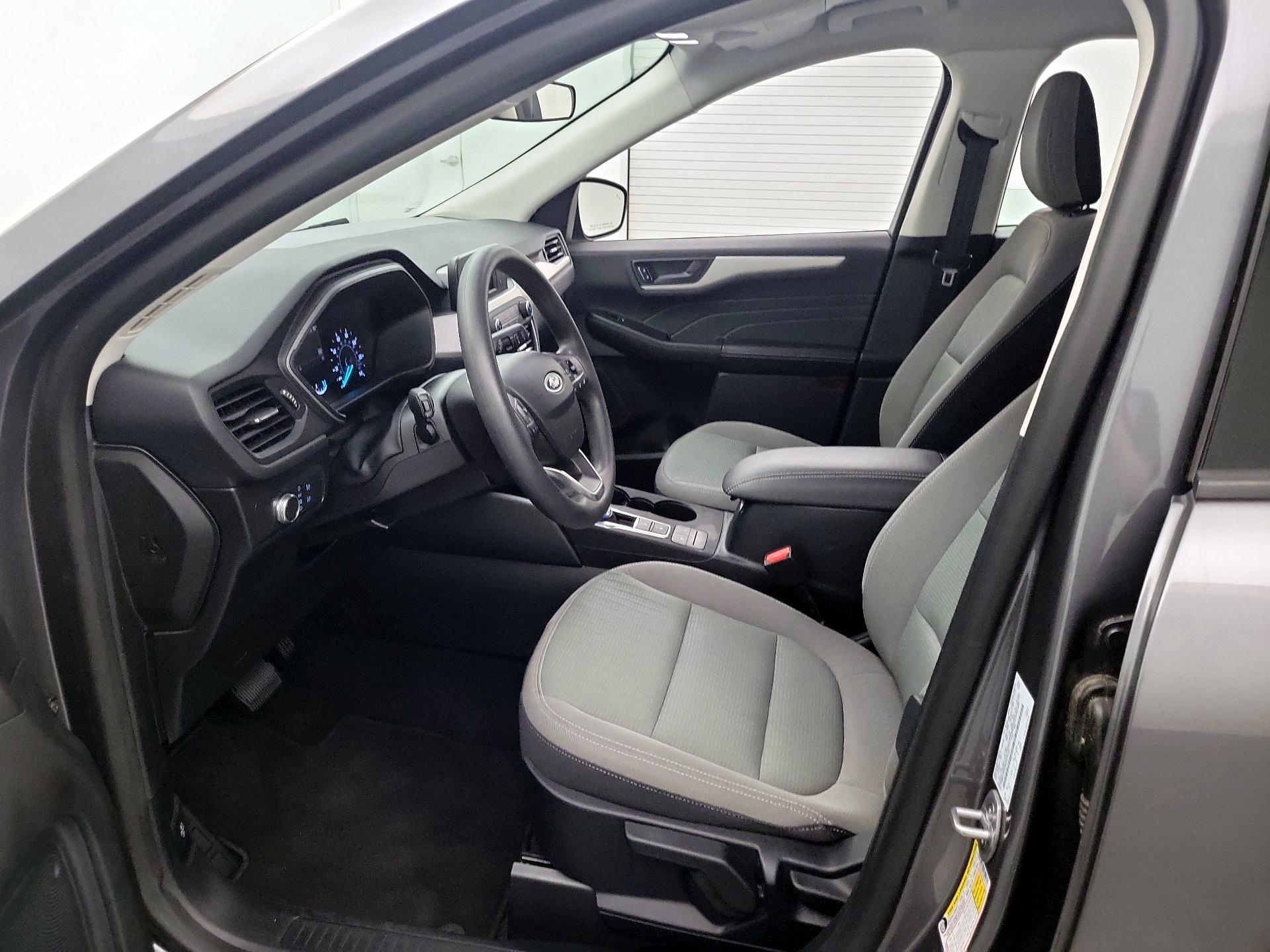 Thumbnail: 2021 Ford Escape - 11
