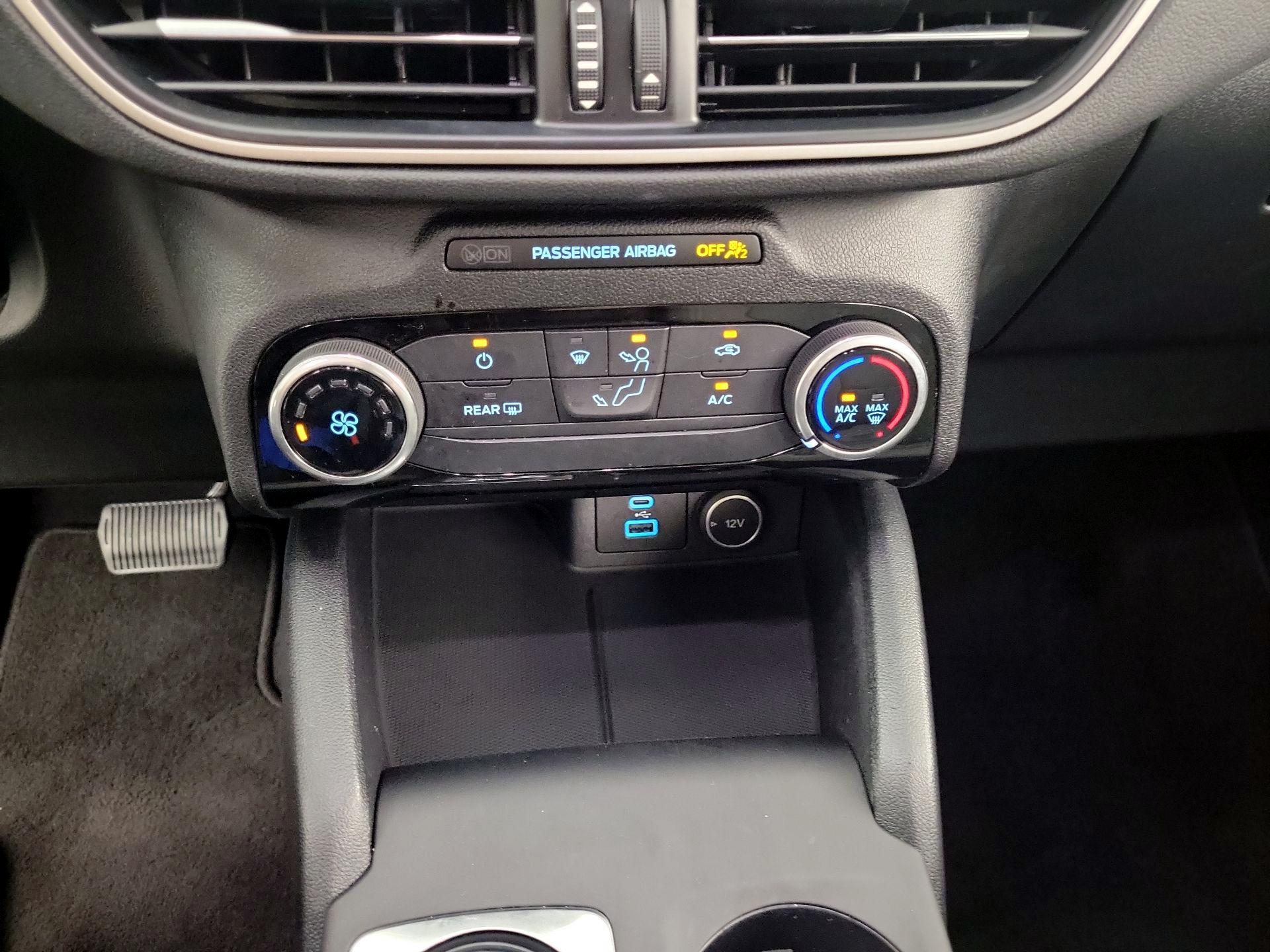 Thumbnail: 2021 Ford Escape - 16