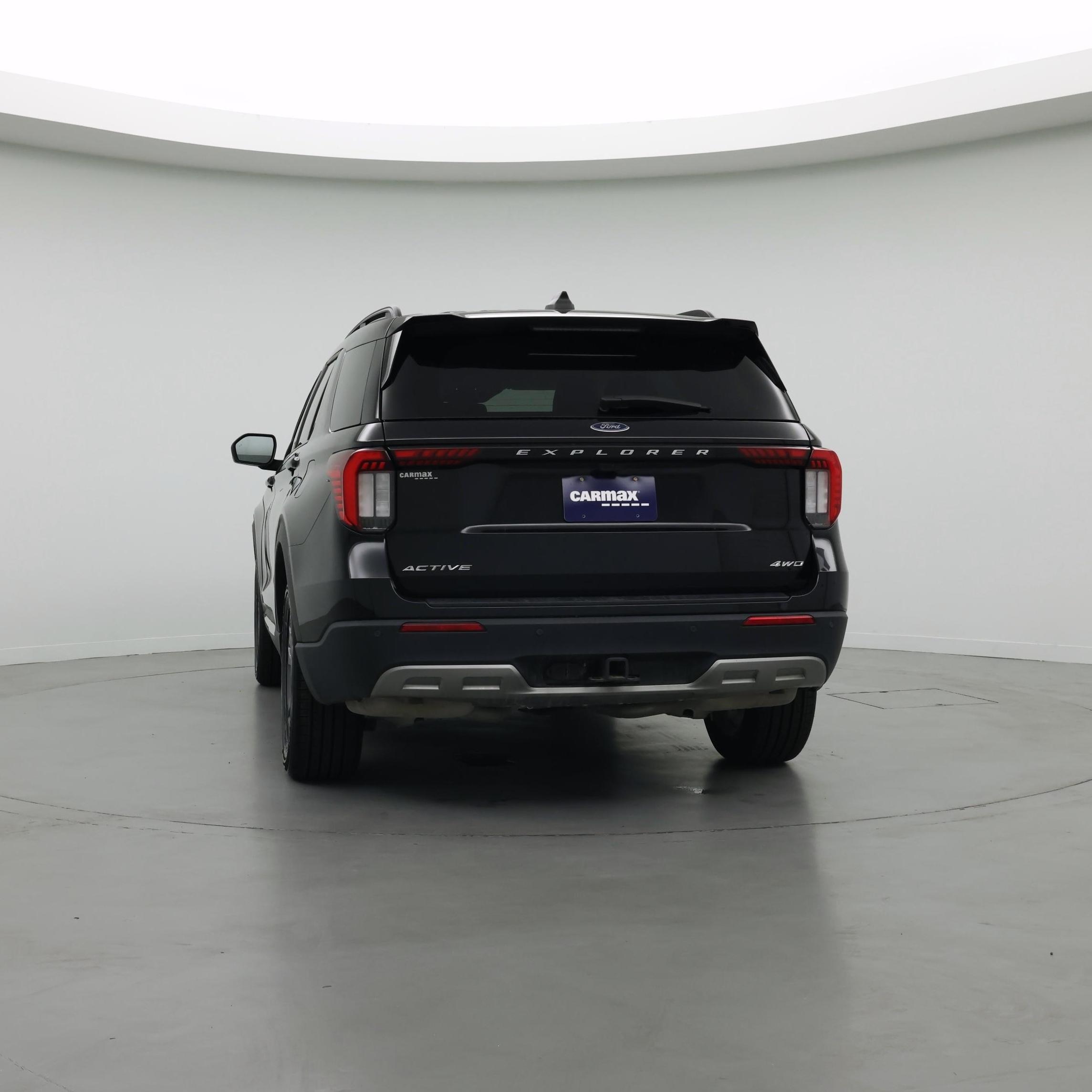 Thumbnail: 2025 Ford Explorer - 6