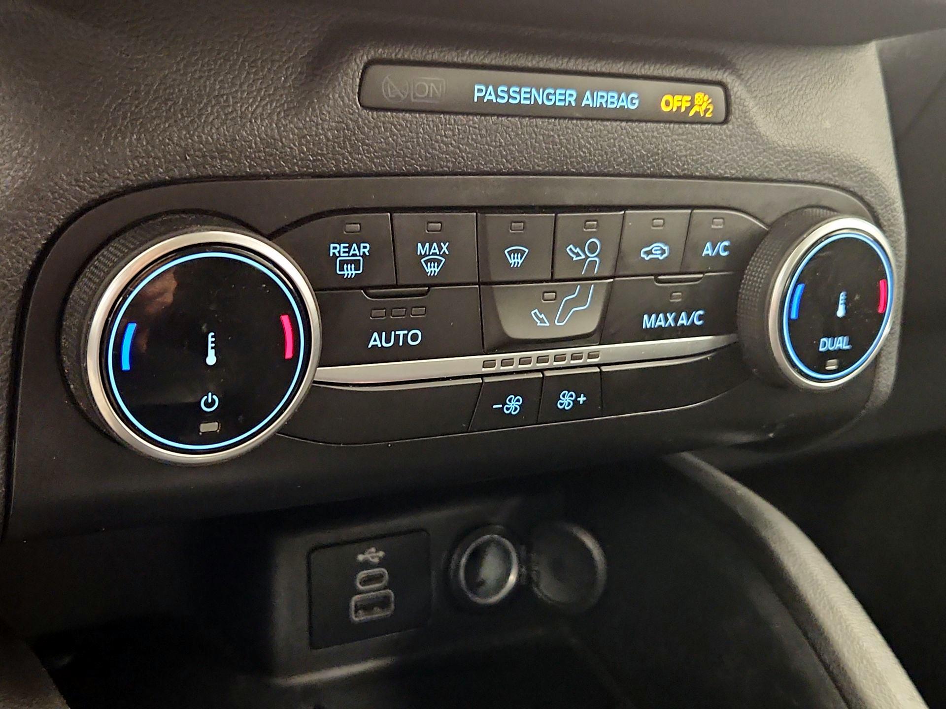Thumbnail: 2024 Ford Escape - 16