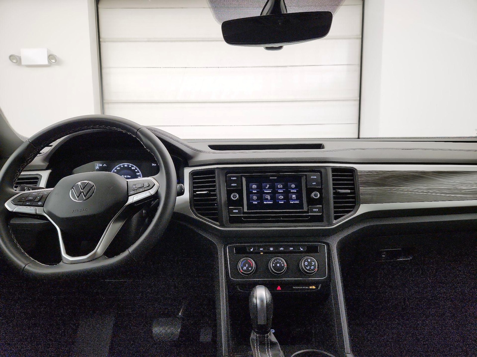 2023 Volkswagen Atlas Cross Sport SE - Photo 10