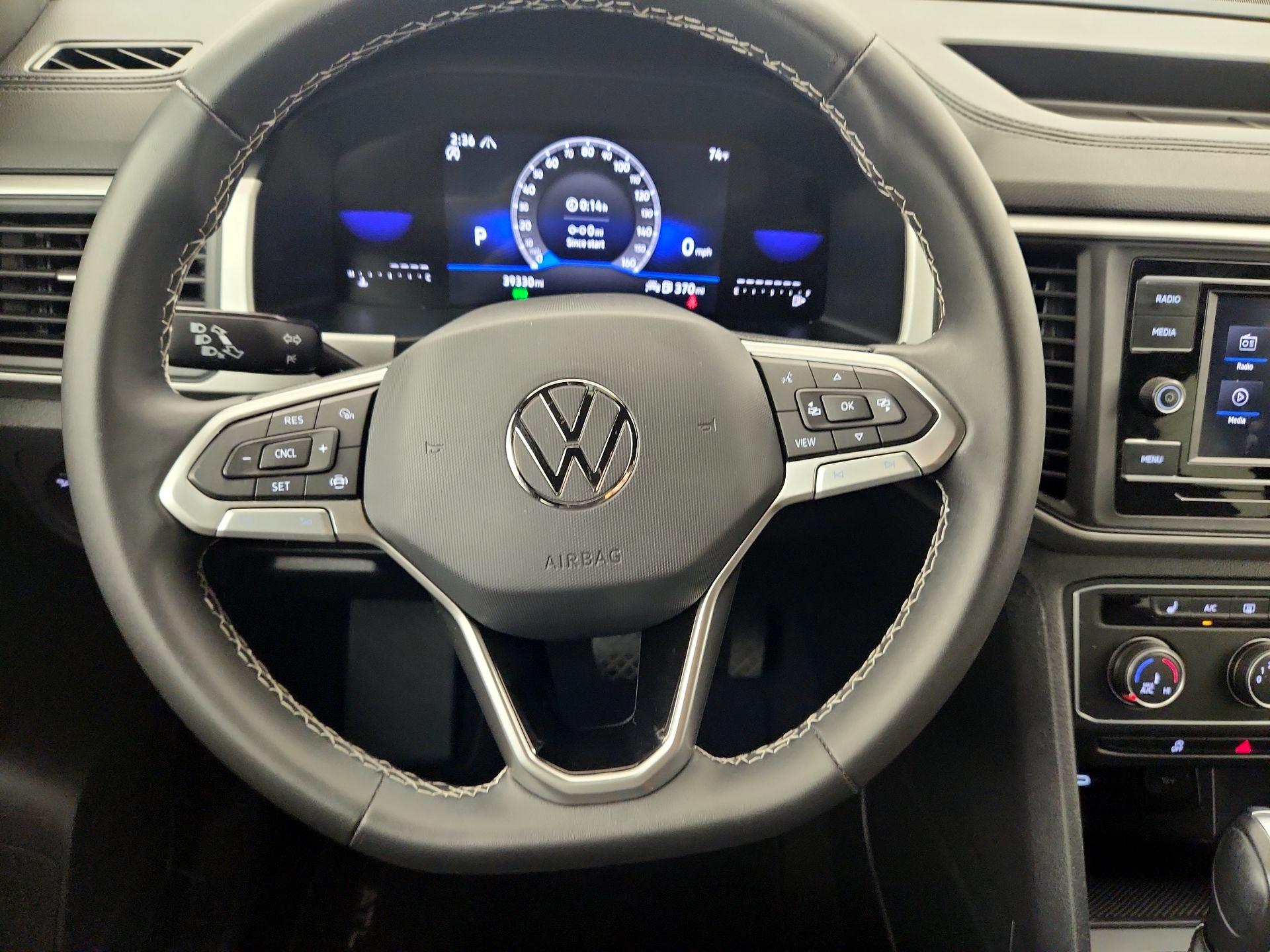 Thumbnail: 2023 Volkswagen Atlas - 10