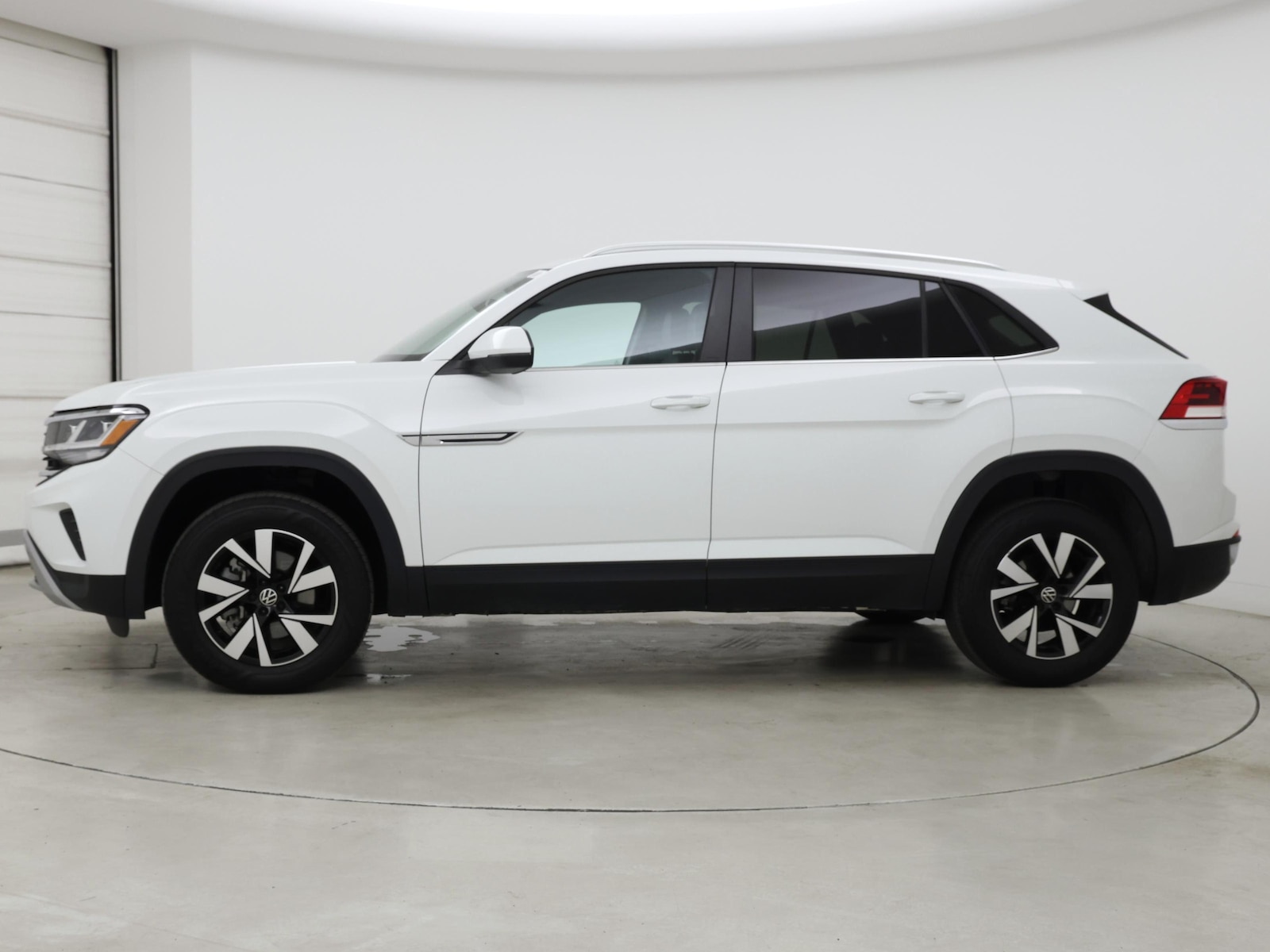 2023 Volkswagen Atlas Cross Sport SE - Photo 4
