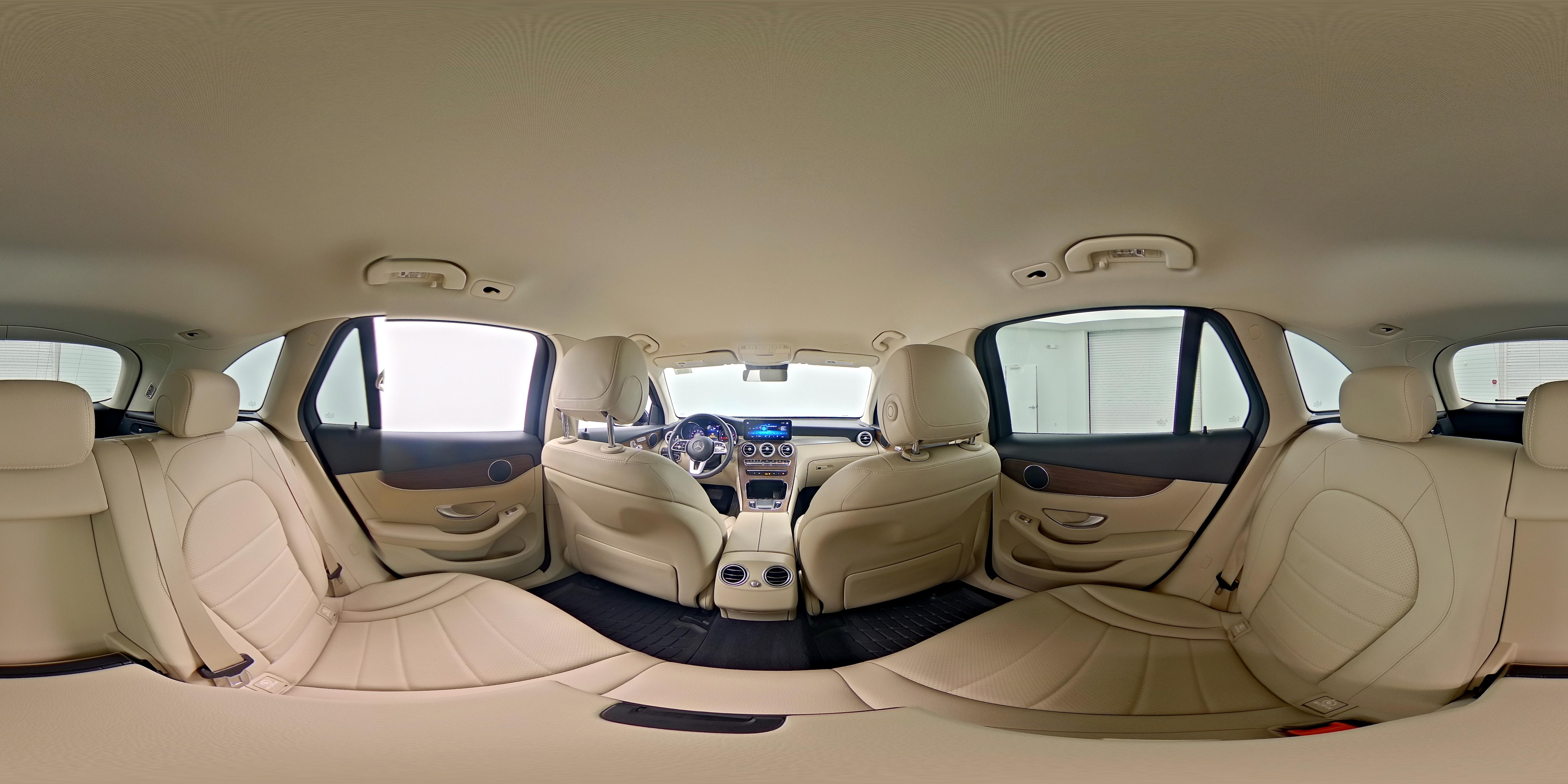 2022 Mercedes-Benz GLC GLC300 - Photo 25